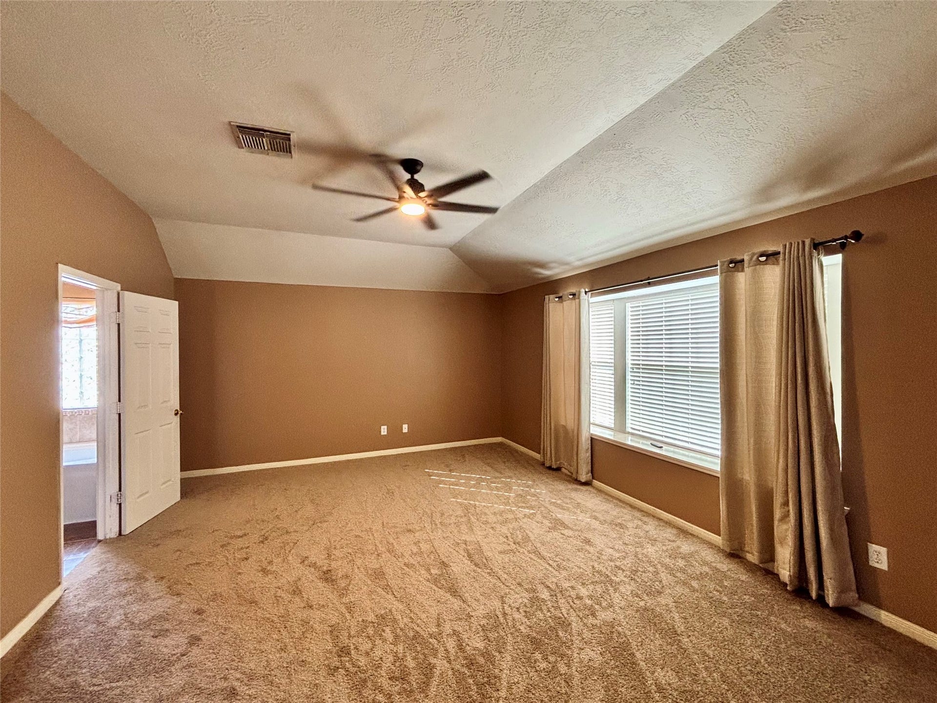 3018 Misty Isle Ct, Dickinson, TX 77539 3018 Misty Isle Ct, Dickinson, TX 77539