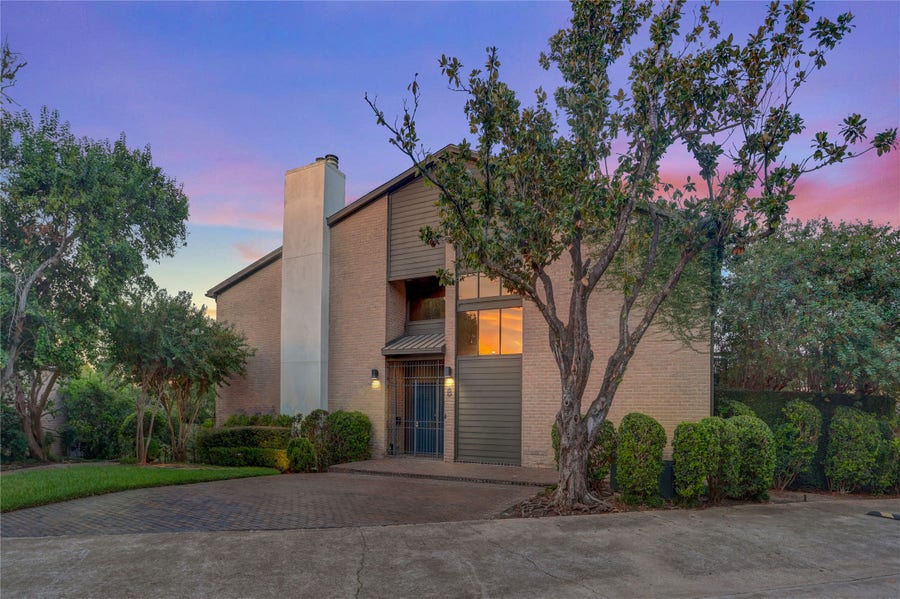 Property photo for 8800 Woodway Drive, #8, Houston, TX