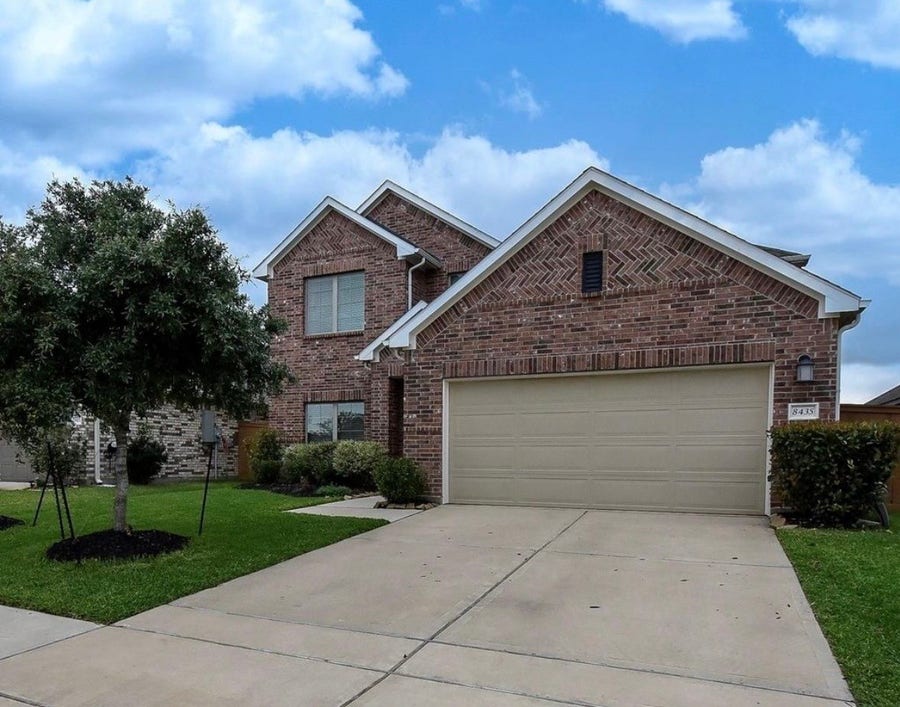 Property photo for 8435 Jetty Glen Drive, Cypress, TX