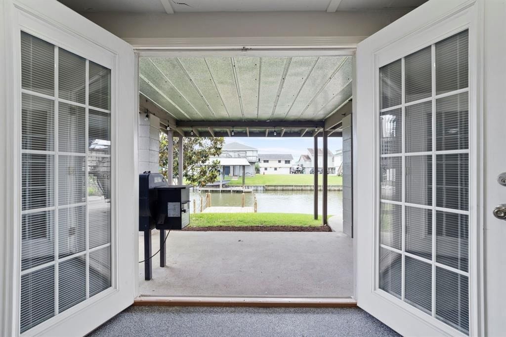 30 N Curlew Street, La Marque, TX 77568 30 N Curlew Street, La Marque, TX 77568