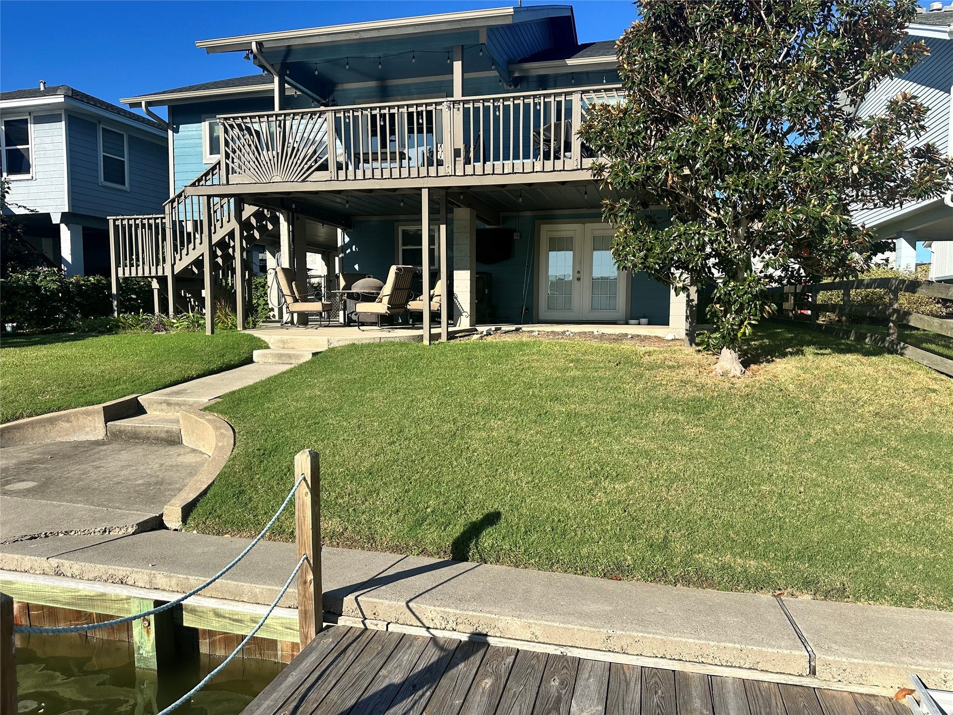 30 N Curlew Street, La Marque, TX 77568 Back Payio