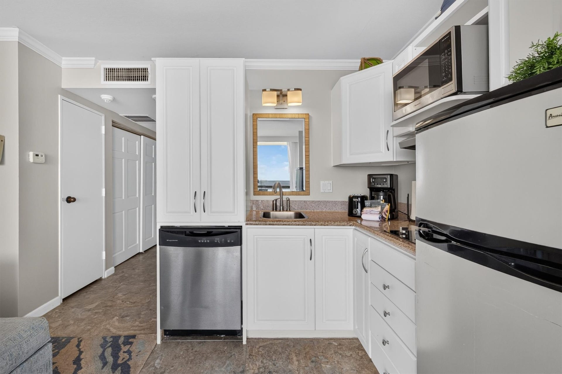 5220 Seawall Boulevard, #737D, Galveston, TX 77551 5220 Seawall Boulevard, #737D, Galveston, TX 77551
