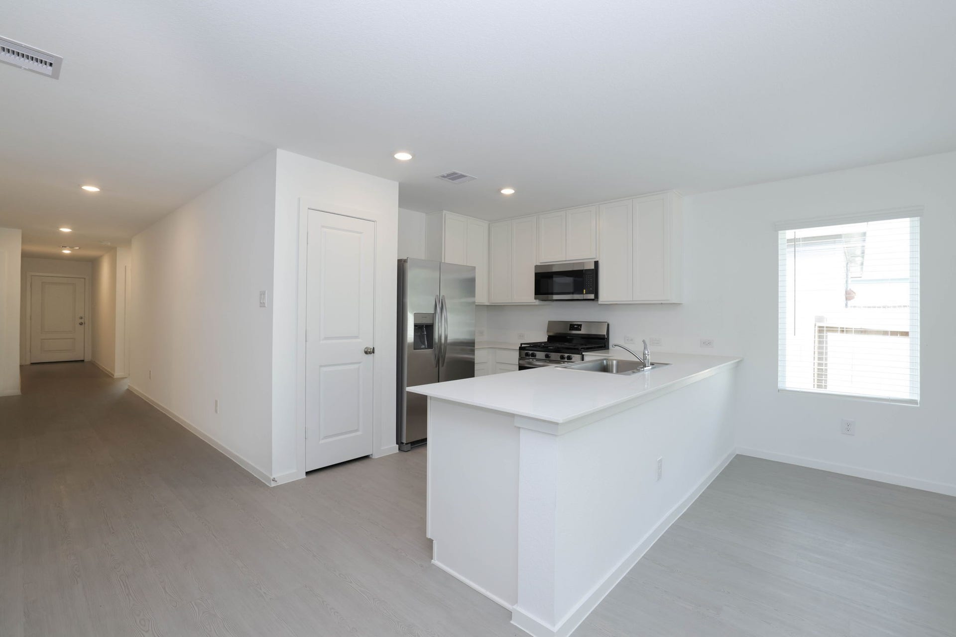25596 Rose Creek Drive, Cleveland, TX 77328 25596 Rose Creek Drive, Cleveland, TX 77328
