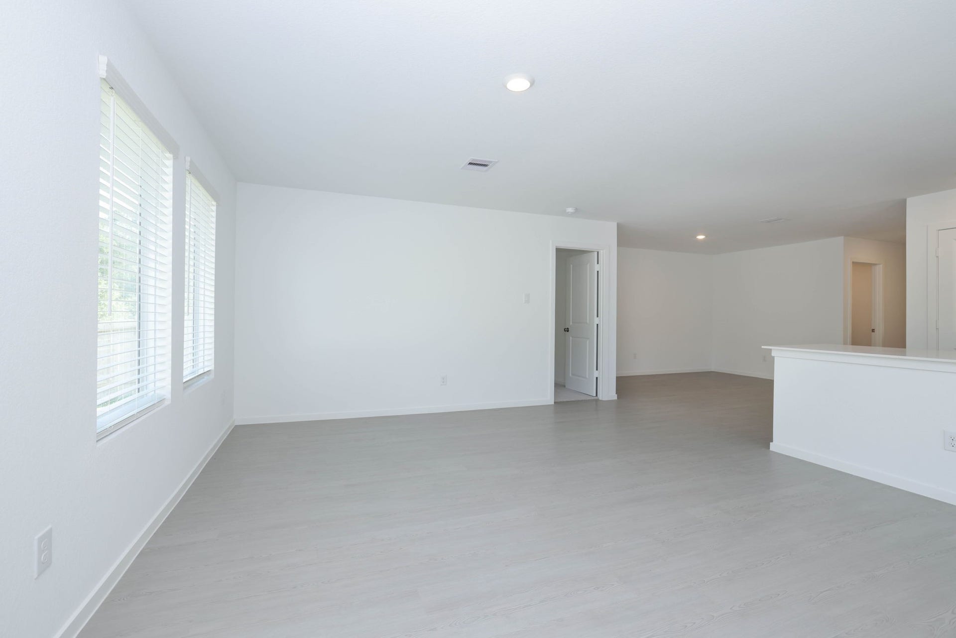 25596 Rose Creek Drive, Cleveland, TX 77328 25596 Rose Creek Drive, Cleveland, TX 77328