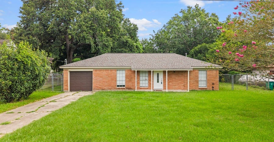 Property photo for 2304 Cedar Bayou Road, Baytown, TX