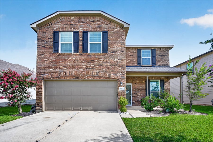 Property photo for 7031 Hobby Wind Ridge Drive, Houston, TX