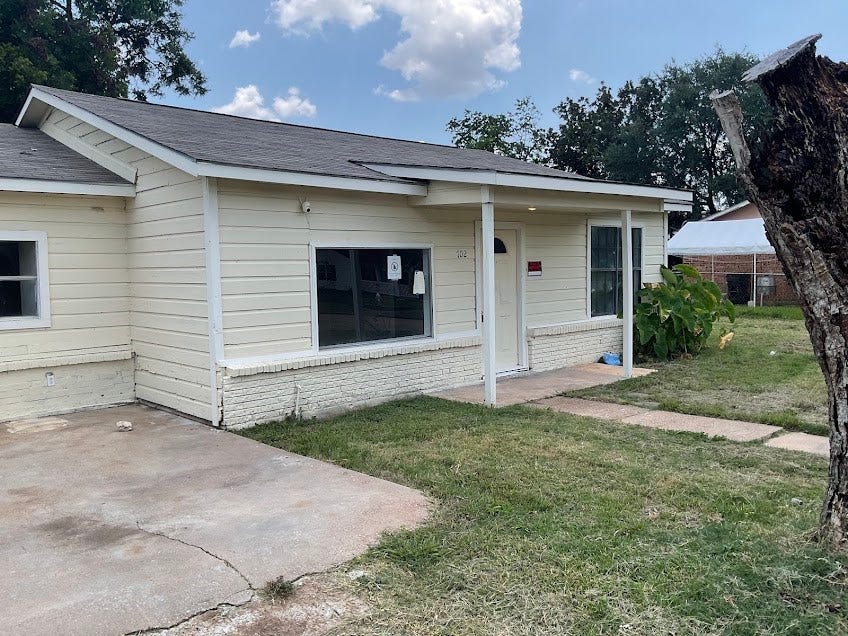 Property photo for 702 E Park Street, Sugar Land, TX