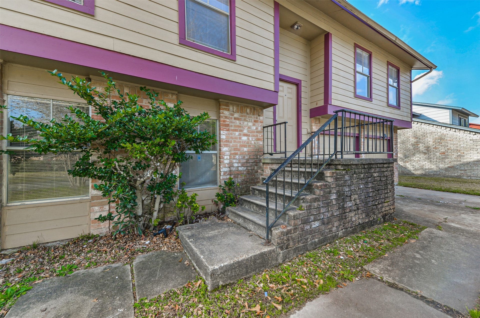 16602 Quail Dale Drive, Houston, TX 77489