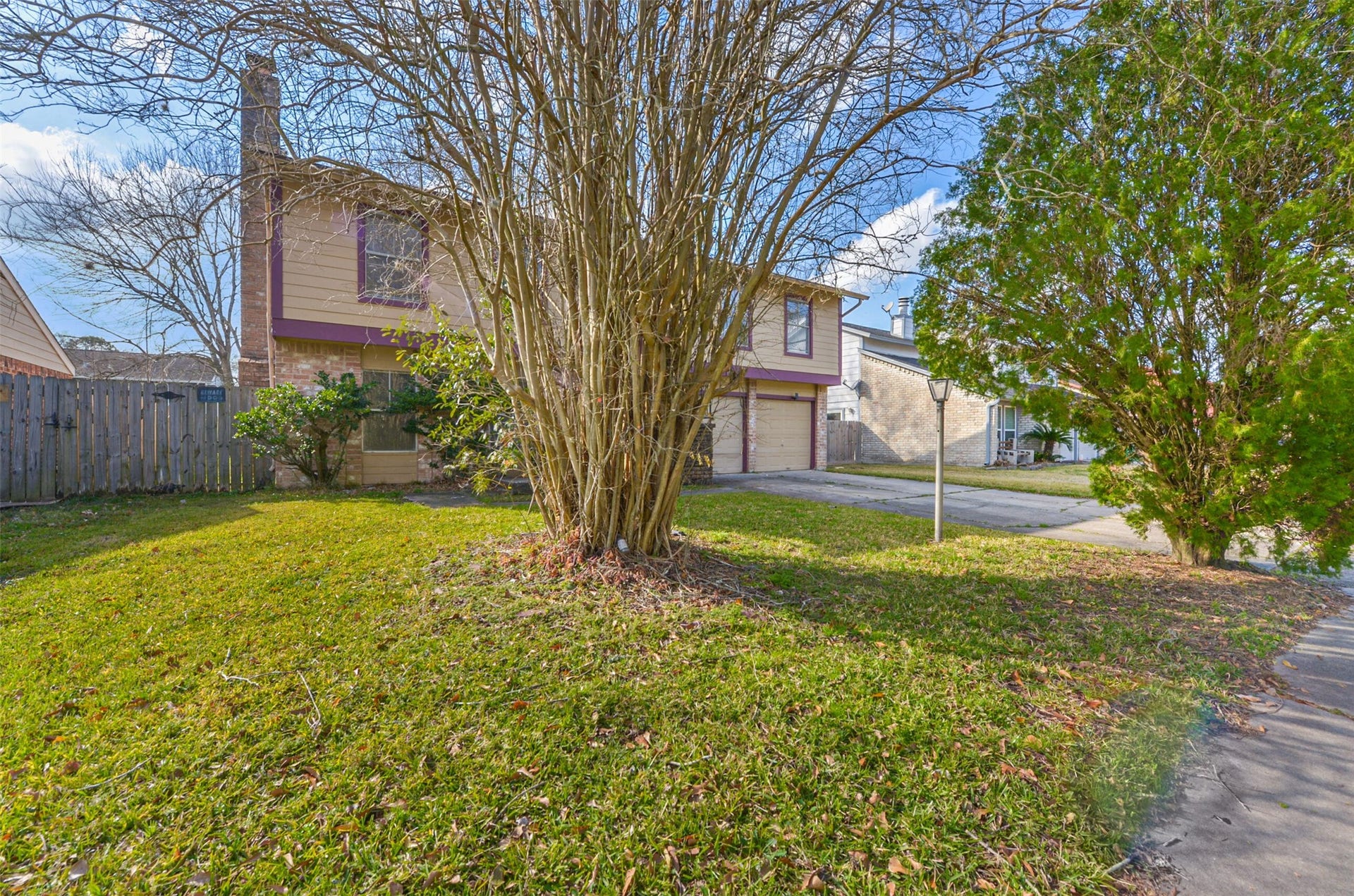 16602 Quail Dale Drive, Houston, TX 77489