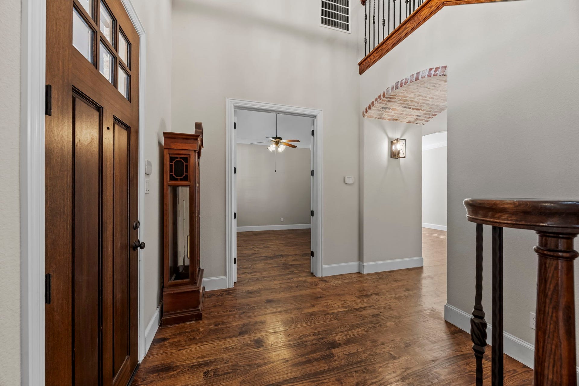 9238 Balsam Gap, Missouri City, TX 77459 View of the foyer with a spacious home office/flex room on the left through the double french doors.