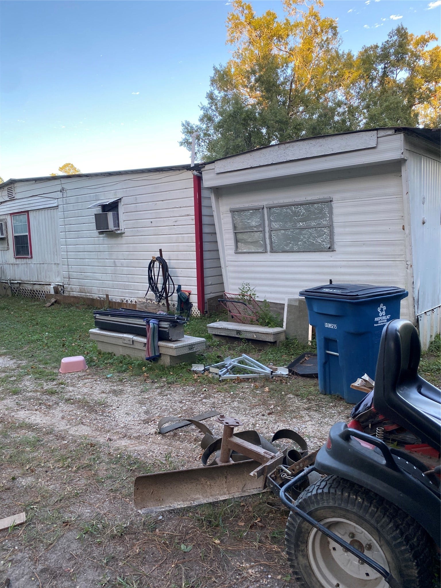 26559 Fm 2090 Road, Splendora, TX 77372 26559 Fm 2090 Road, Splendora, TX 77372