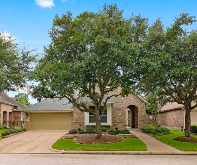 Property photo for 19507 Remington Manor Street, Spring, TX