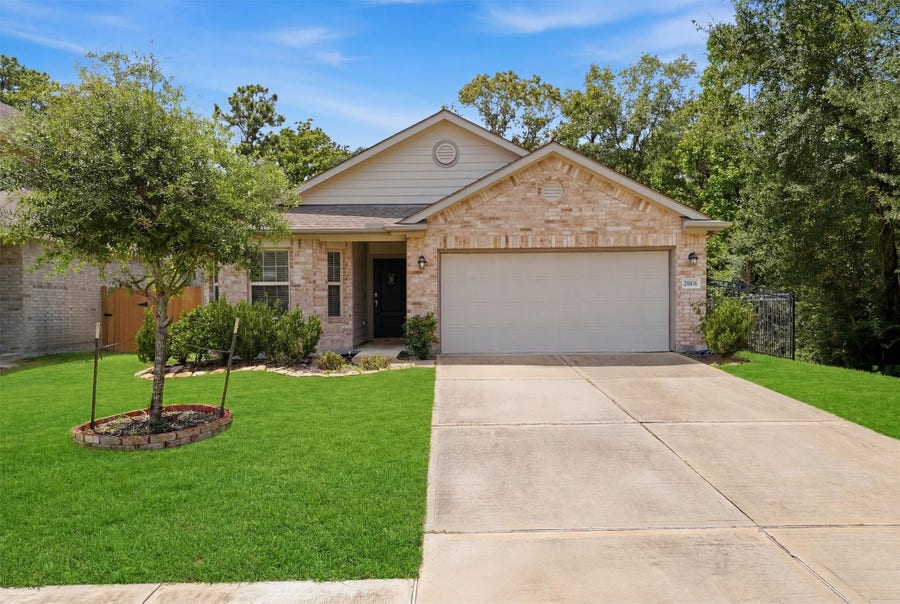 Property photo for 28106 Aspen Horizon Drive, Spring, TX