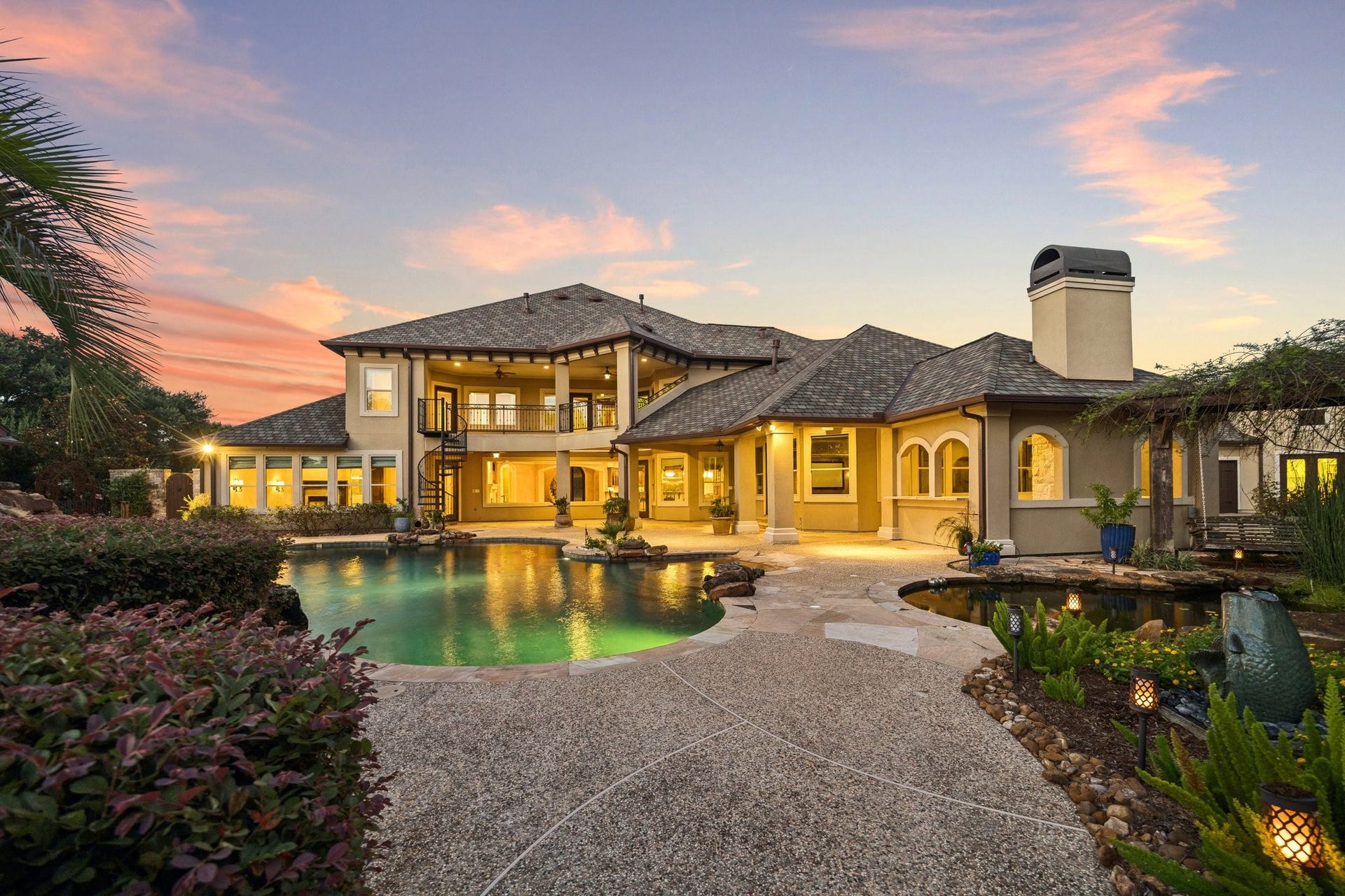2811 Hinkles Ferry, Richmond, TX 77406 Luxury outdoor experience, every day