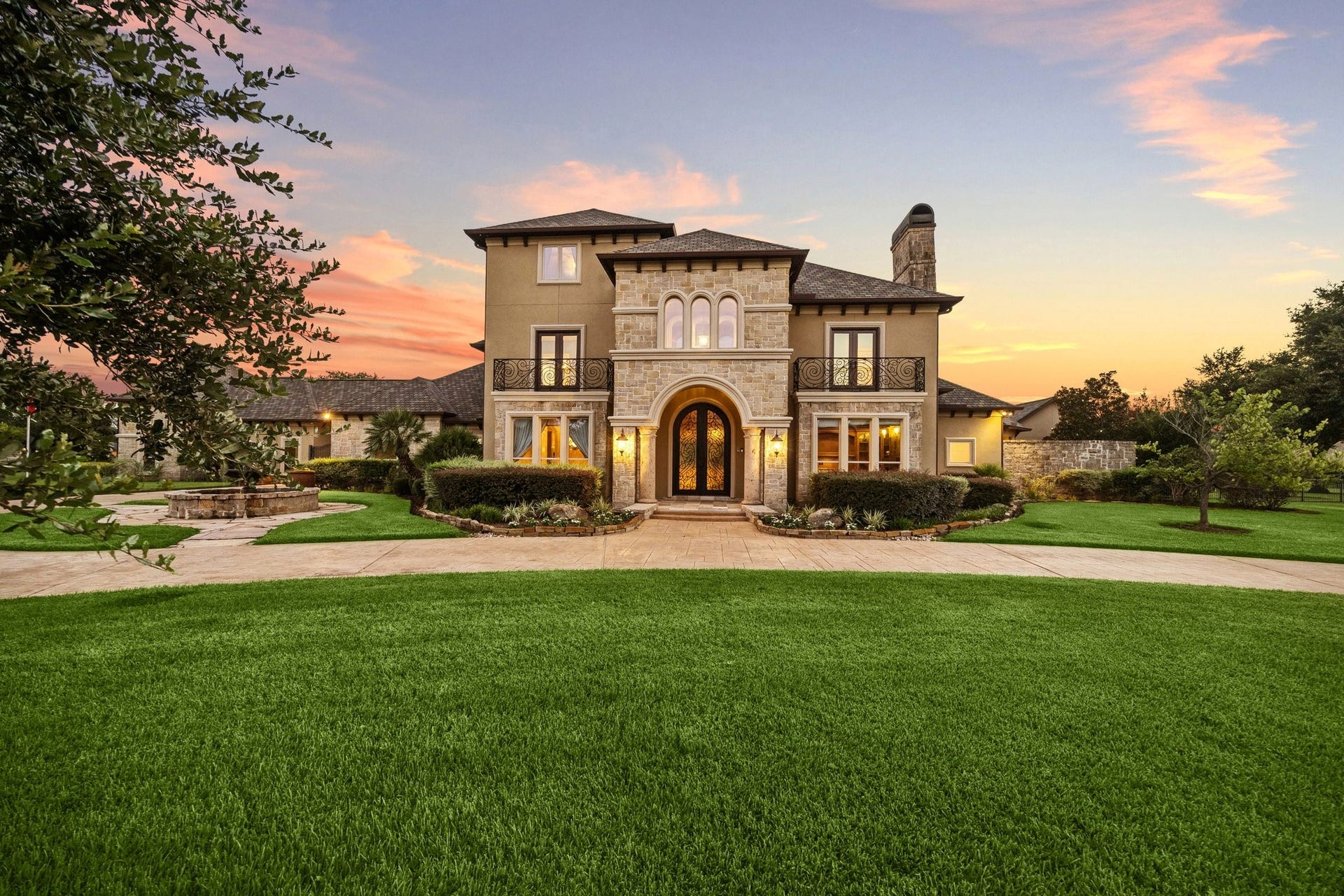 2811 Hinkles Ferry, Richmond, TX 77406 Grand circle drive
