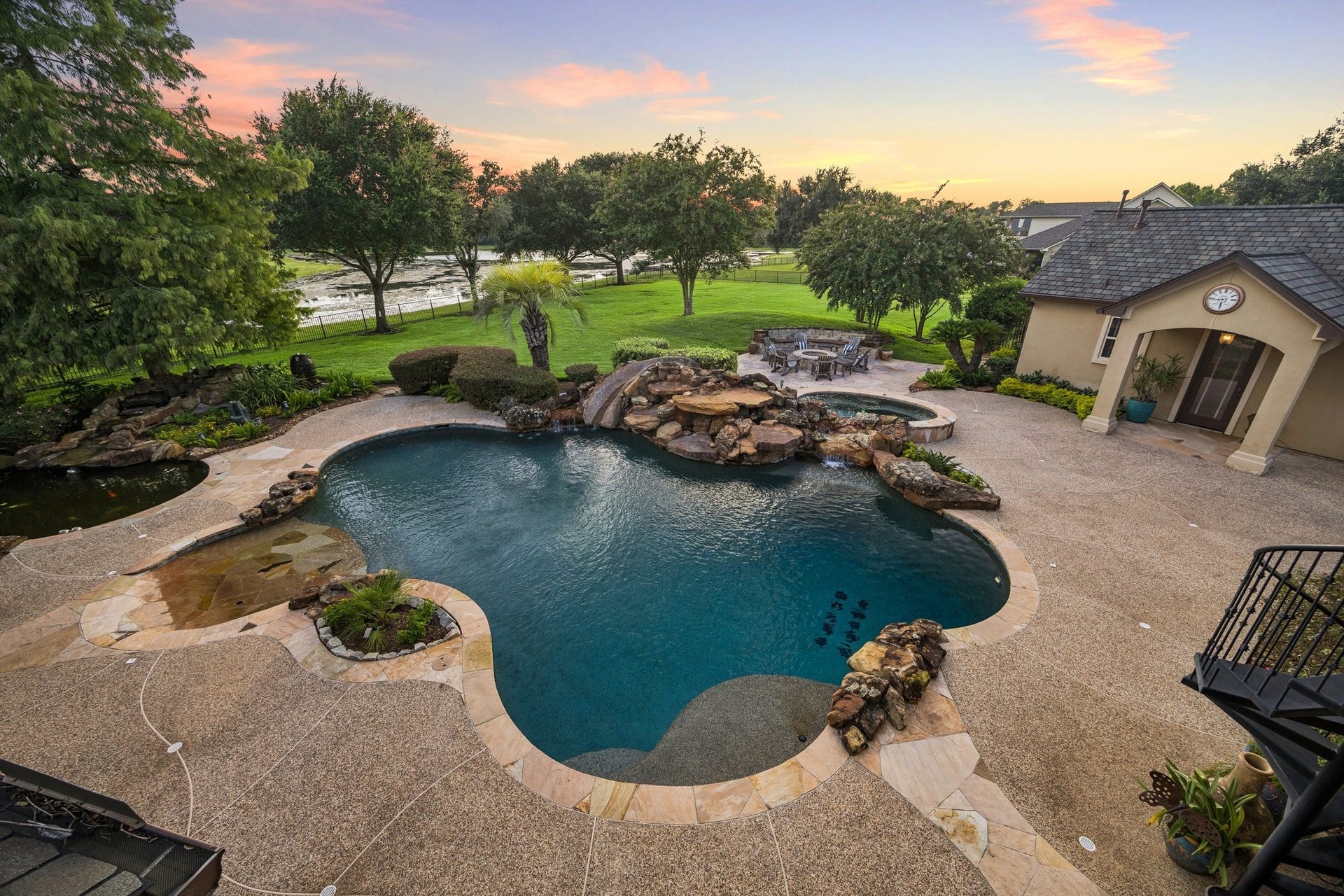 2811 Hinkles Ferry, Richmond, TX 77406 2811 Hinkles Ferry, Richmond, TX 77406