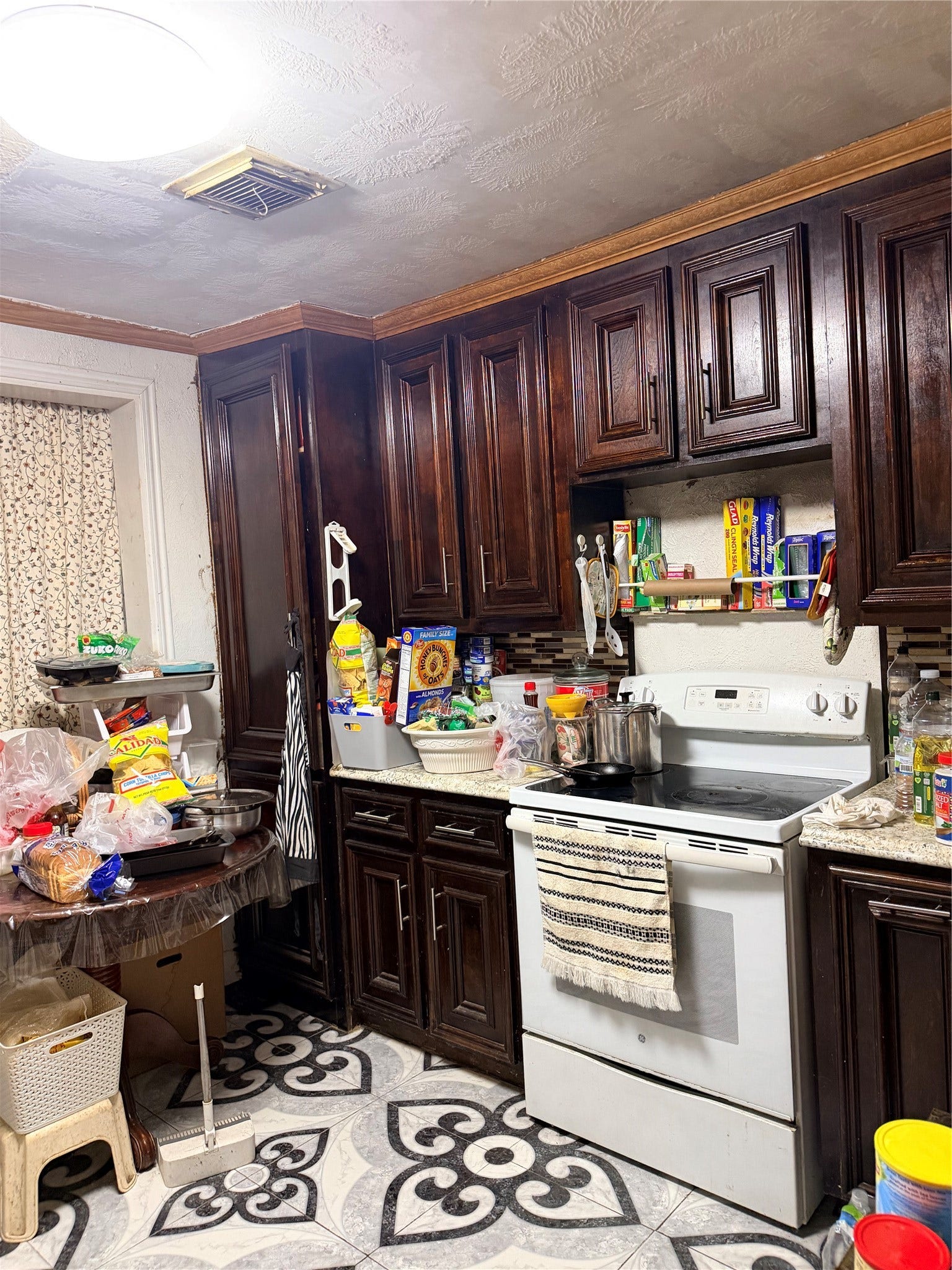4619 Rawley Street, Houston, TX 77020 4619 Rawley Street, Houston, TX 77020