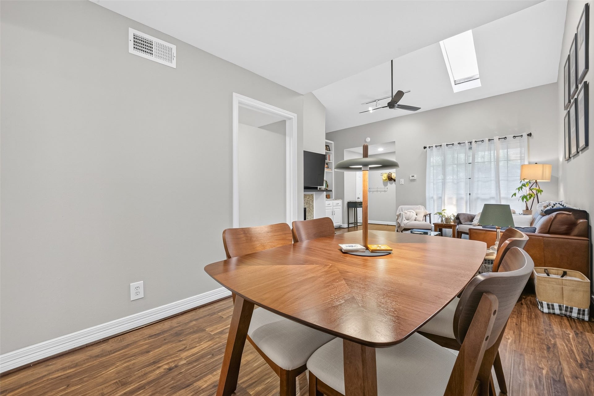 4000 Purdue Street, #102, Houston, TX 77005