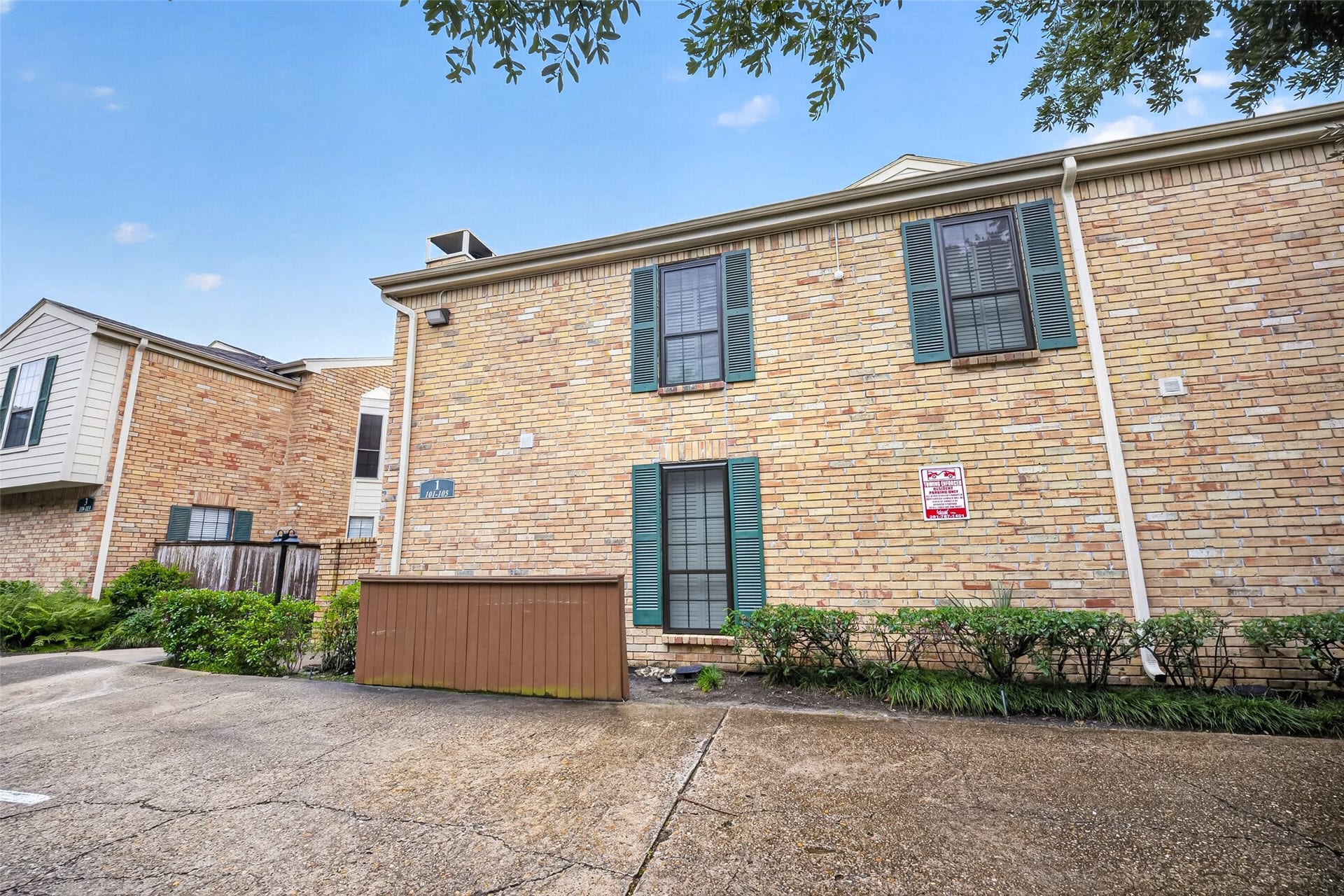 4000 Purdue Street, #102, Houston, TX 77005