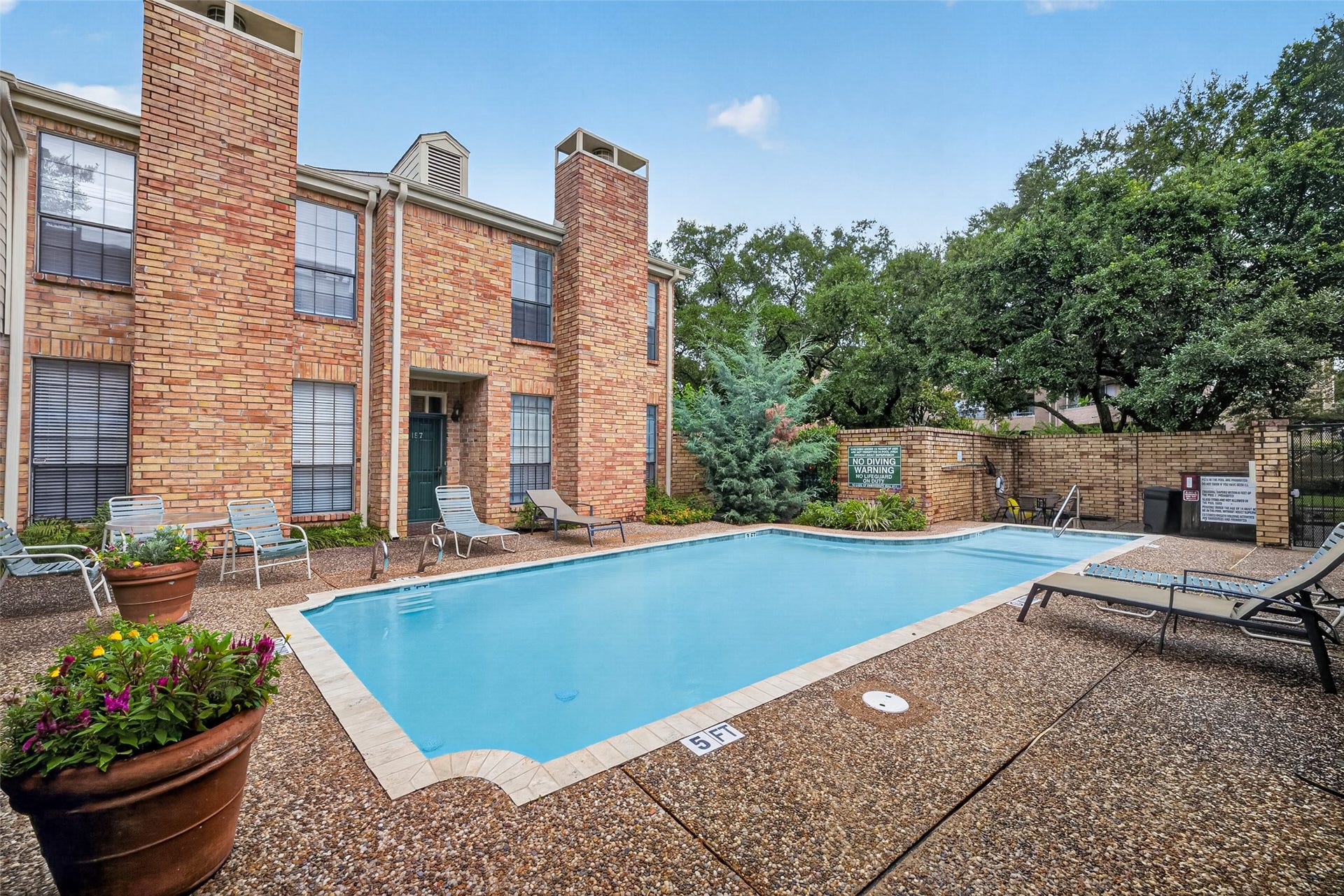 4000 Purdue Street, #102, Houston, TX 77005