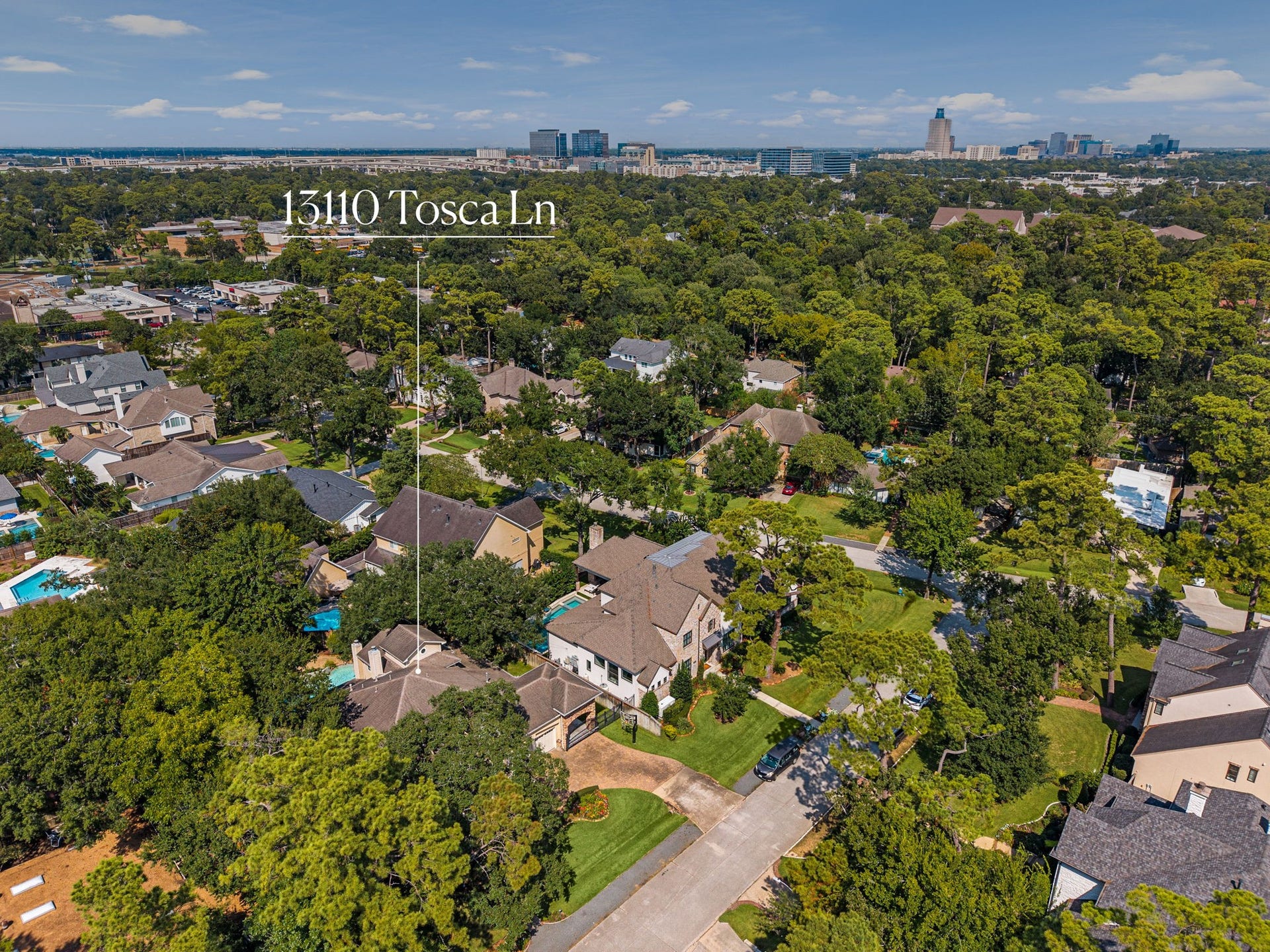 13110 Tosca Lane, Houston, TX 77079 City Centre and Memorial City are in the background. Easy access to I-10 and Beltway 8.