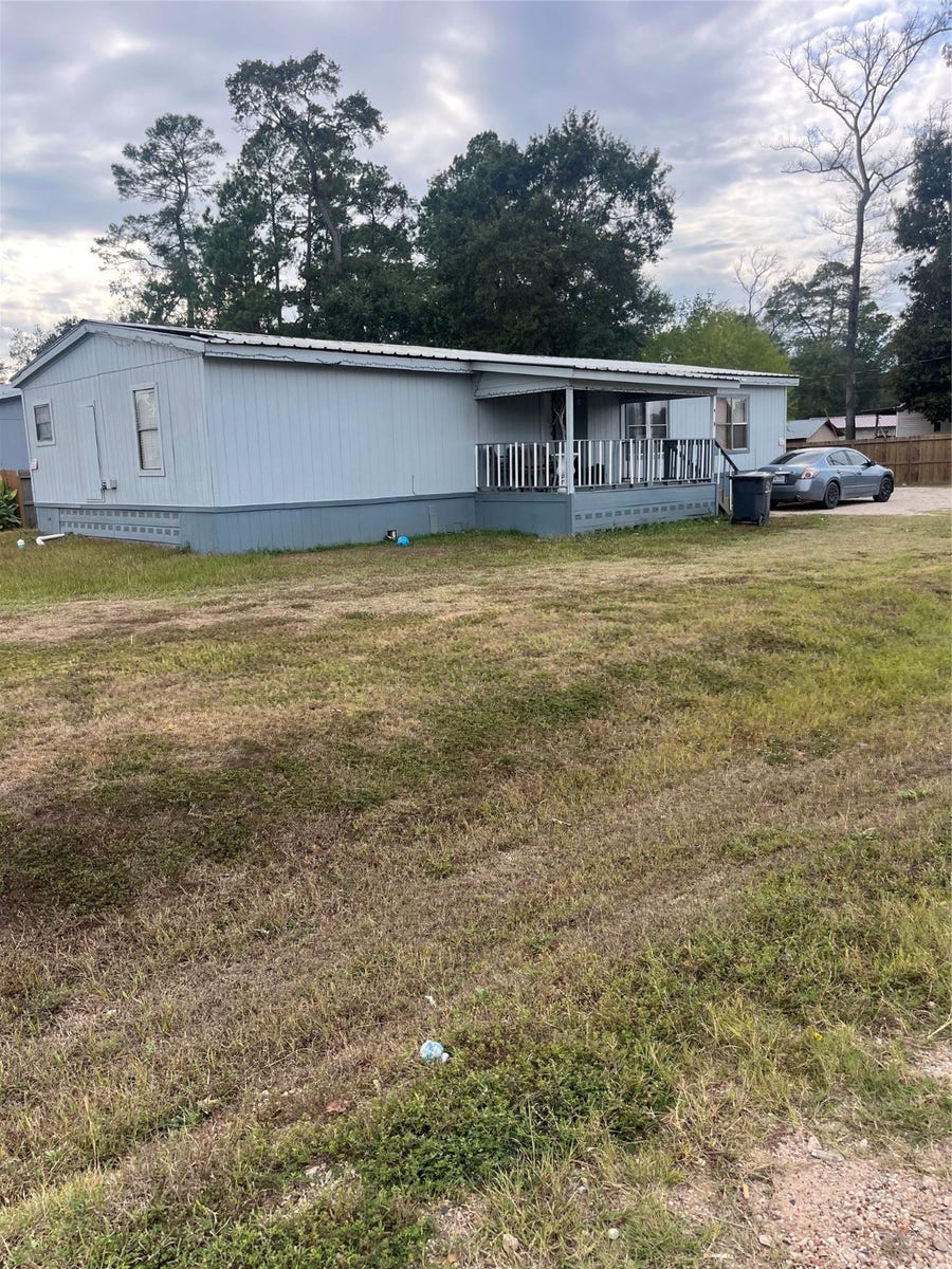 Property photo for 8009 Forest Trace Boulevard, Conroe, TX