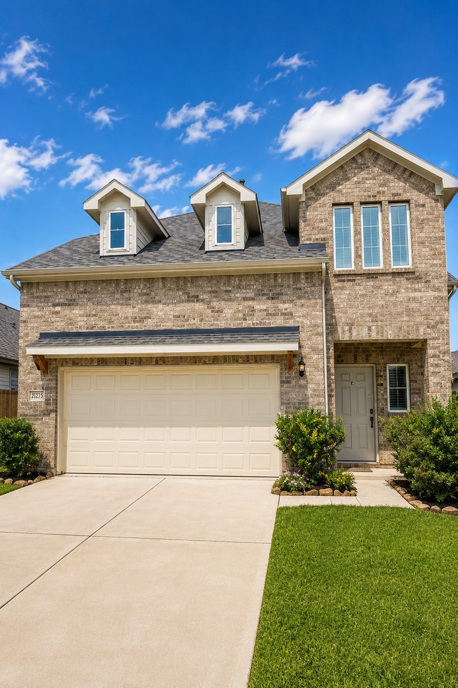 Property photo for 21275 Catalina Palm Drive, Cypress, TX