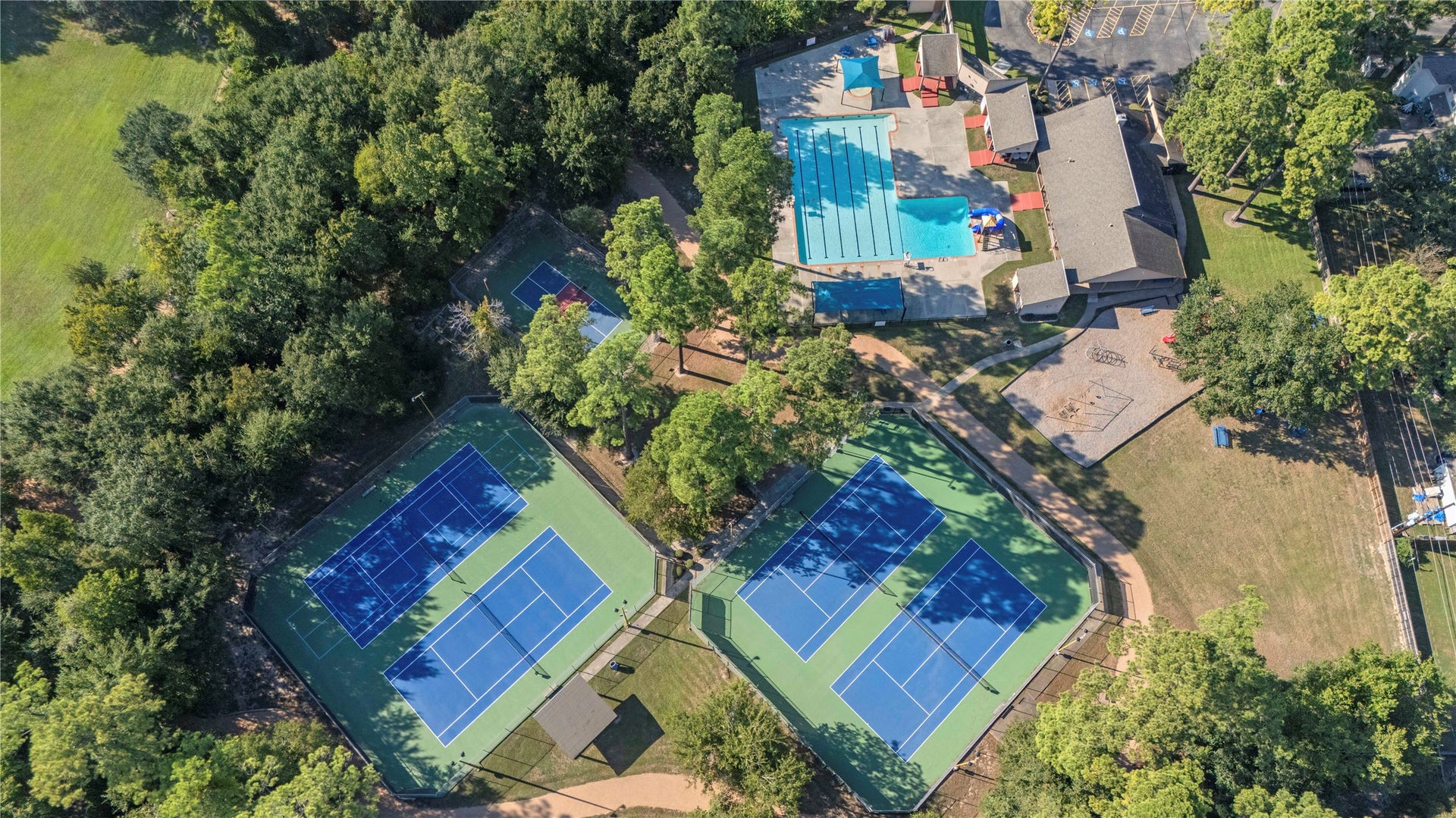 5823 Ashmere Lane, Spring, TX 77379 Fun is never far from home in Terranova West! With community pools, tennis courts, playgrounds and plenty of outdoor space to enjoy, there's something for everyone. Whether you're up for a little friendly competition or a refreshing swim, your next adventure is close to home.