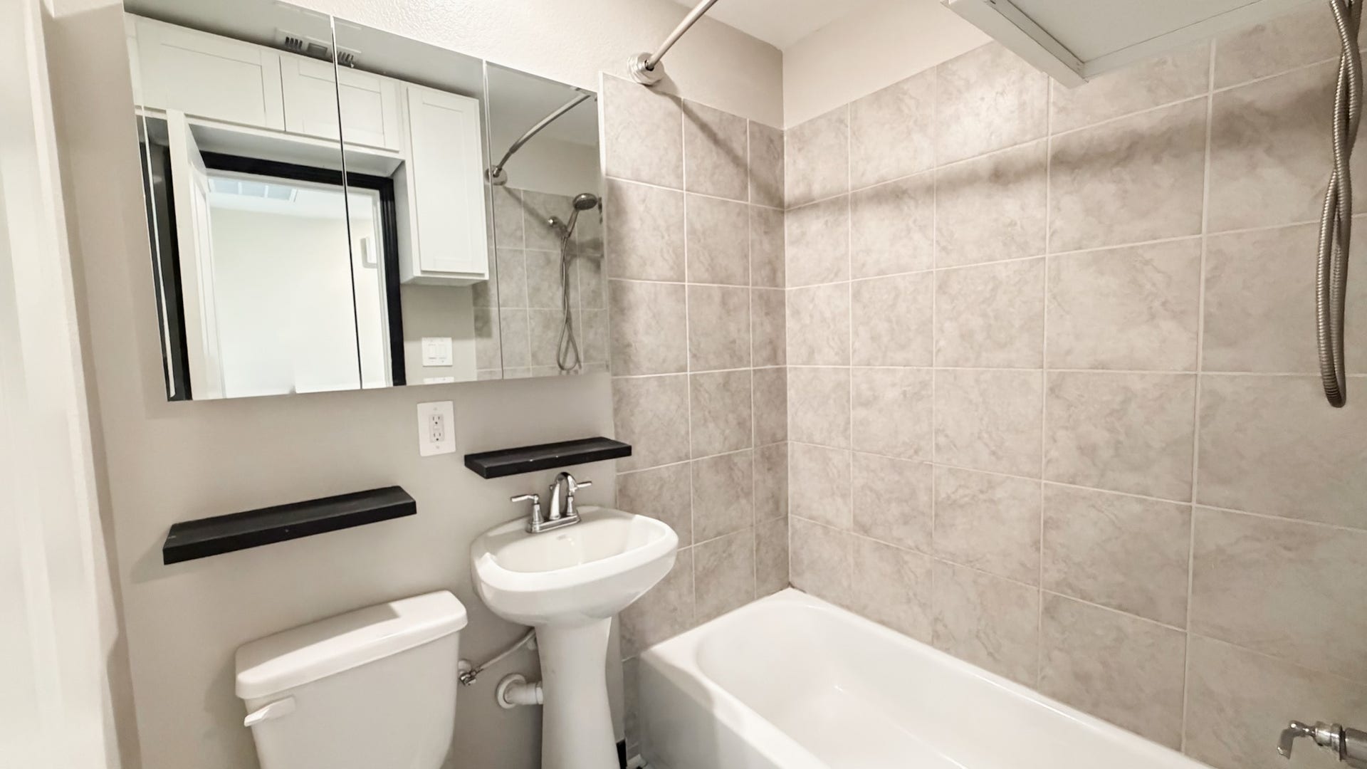 16451 Jasmine Marie Place, Conroe, TX 77306 16451 Jasmine Marie Place, Conroe, TX 77306