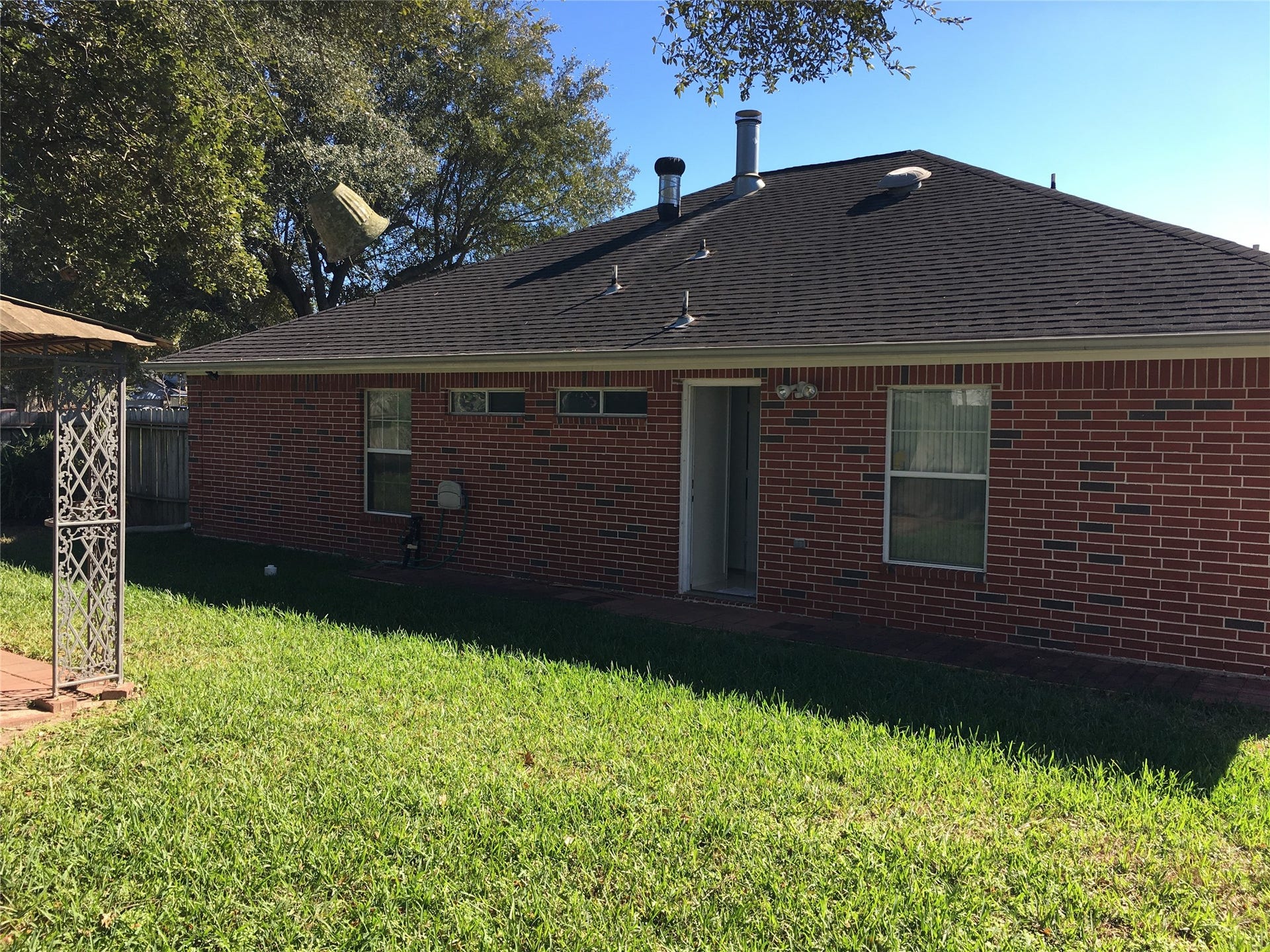 10802 Heatherford Drive, Houston, TX 77041
