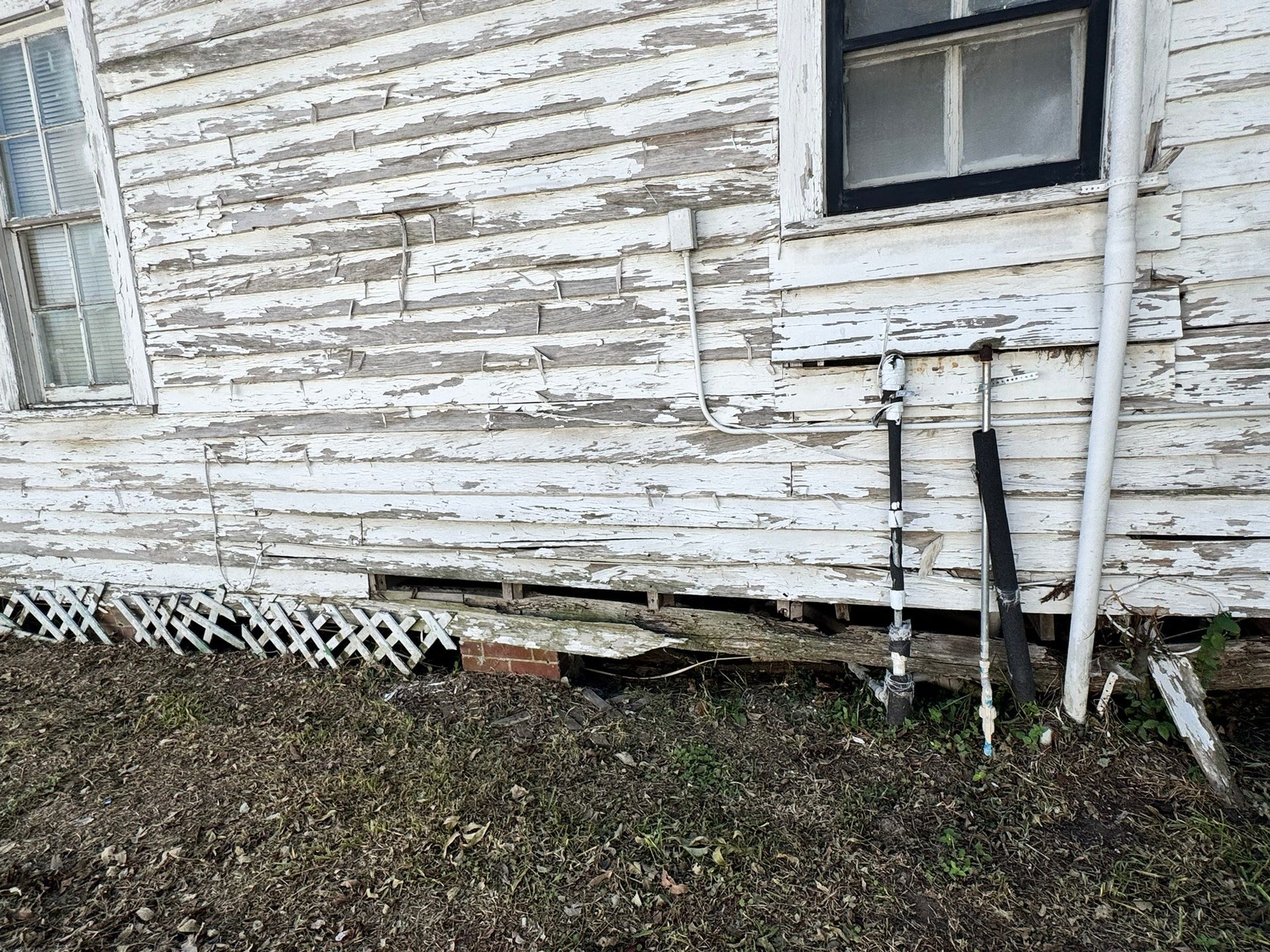645 7th Street, Hempstead, TX 77445 645 7th Street, Hempstead, TX 77445