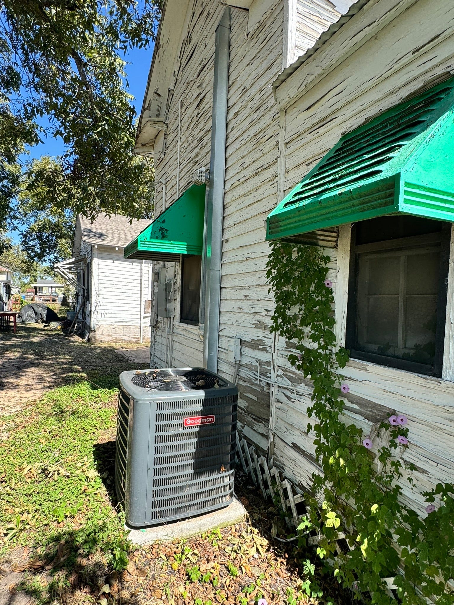 645 7th Street, Hempstead, TX 77445 645 7th Street, Hempstead, TX 77445