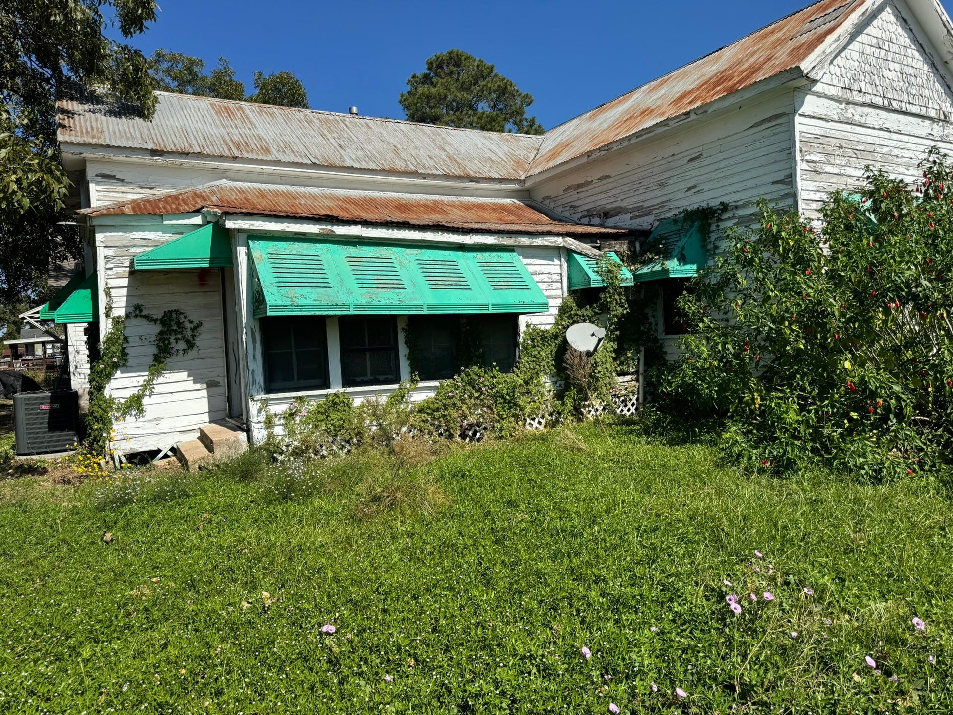 645 7th Street, Hempstead, TX 77445 645 7th Street, Hempstead, TX 77445