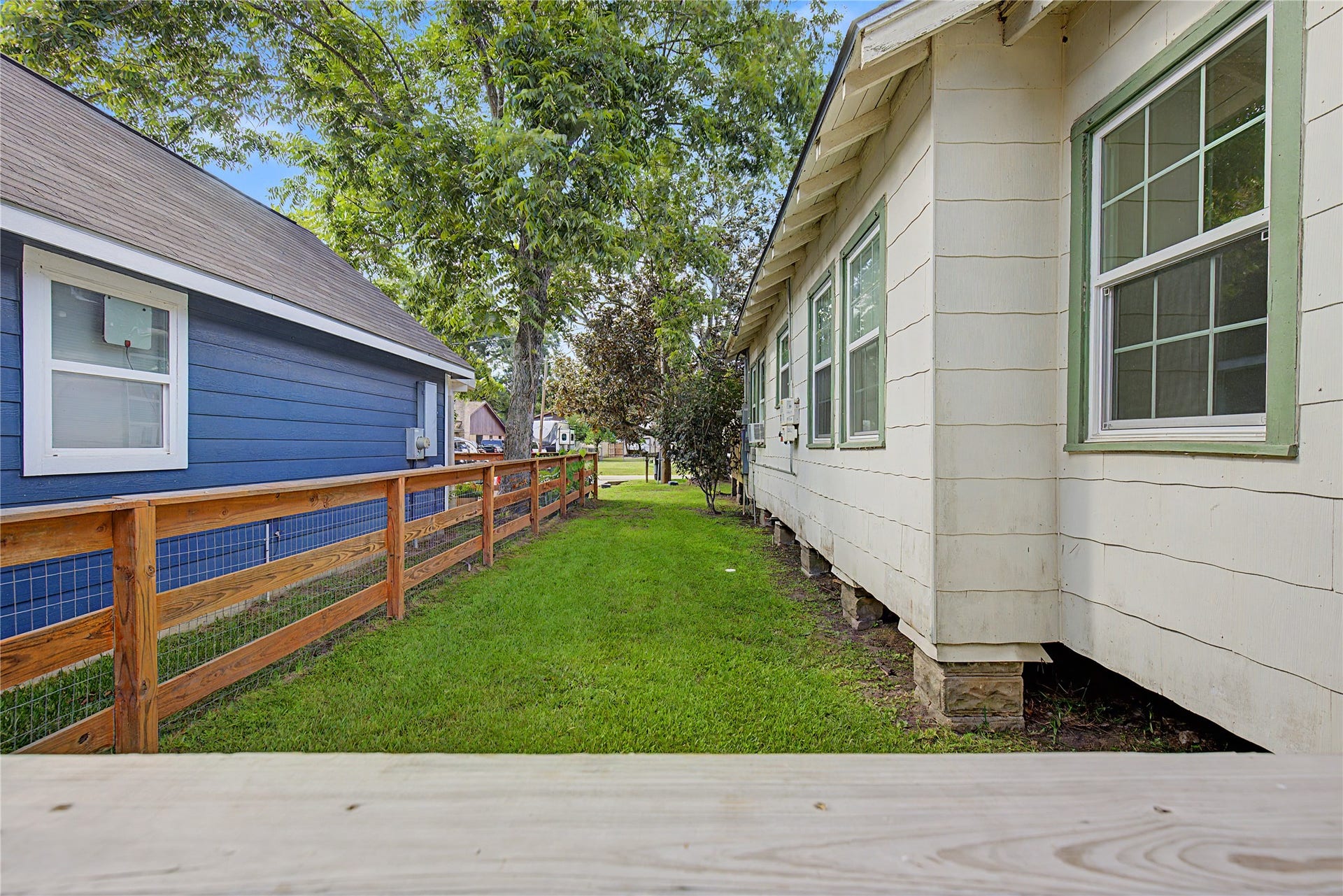 304 Foster Street, Tomball, TX 77375 304 Foster Street, Tomball, TX 77375