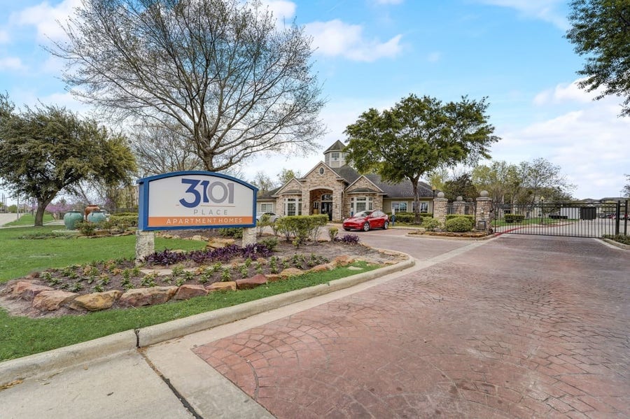 Property photo for 3101 Vista Drive, #B2, Rosenberg, TX