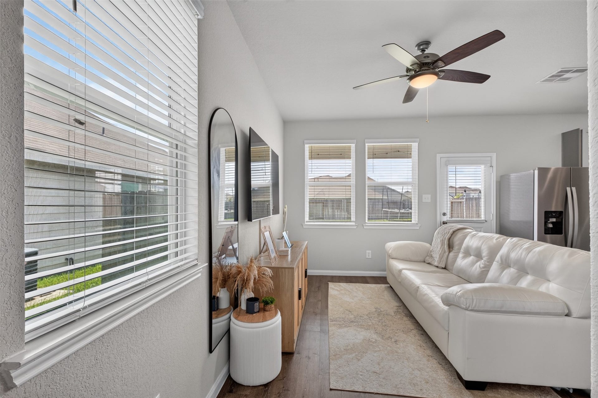 14040 Lamprey Drive, Conroe, TX 77384 14040 Lamprey Drive, Conroe, TX 77384