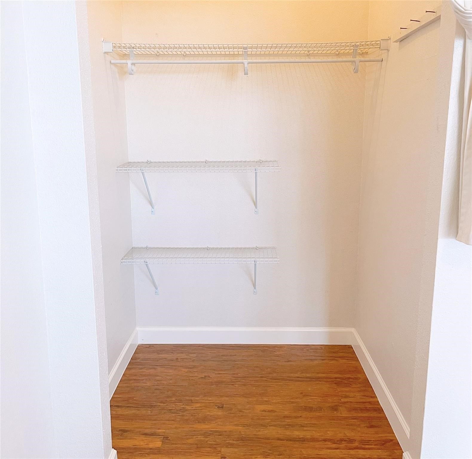 2121 El Paseo Street, #1511, Houston, TX 77054 Large closet