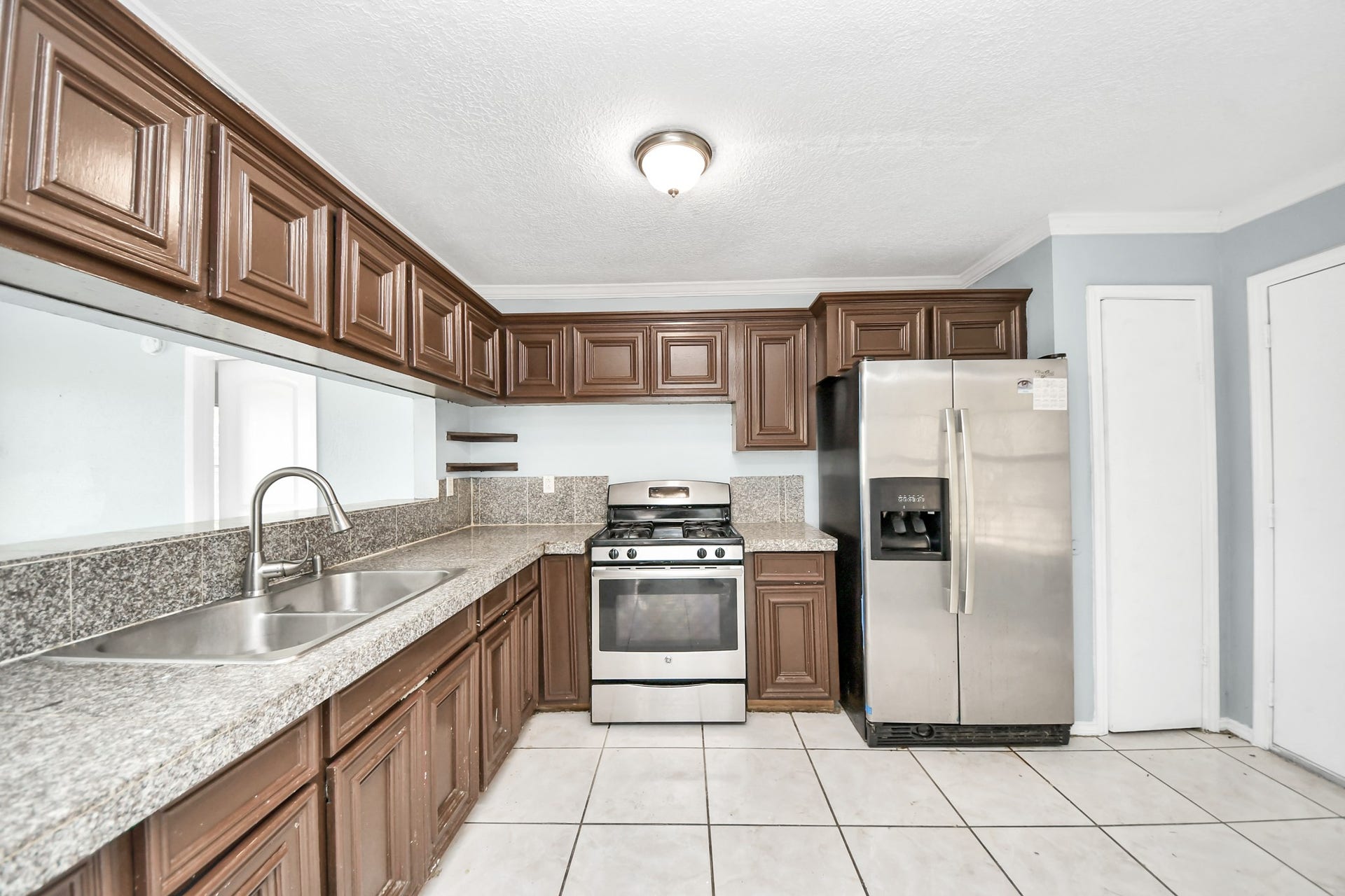 1923 Feather Ridge Drive, Missouri City, TX 77489
