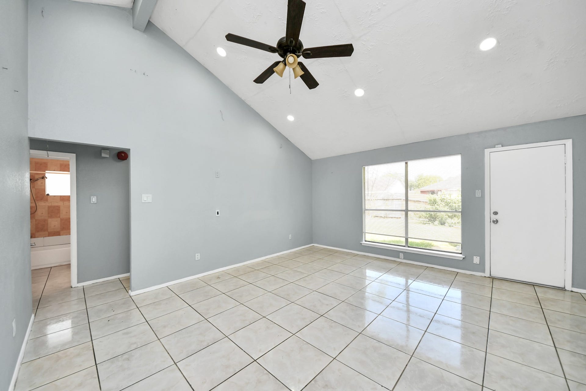 1923 Feather Ridge Drive, Missouri City, TX 77489