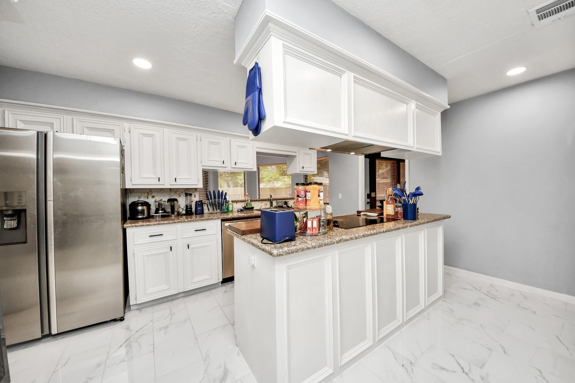 2903 Blue Glen Lane, Houston, TX 77073 2903 Blue Glen Lane, Houston, TX 77073