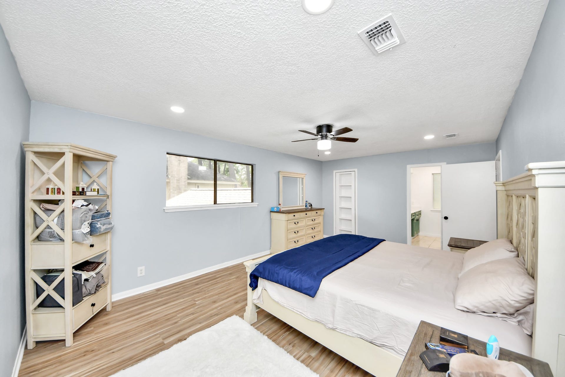 2903 Blue Glen Lane, Houston, TX 77073 2903 Blue Glen Lane, Houston, TX 77073