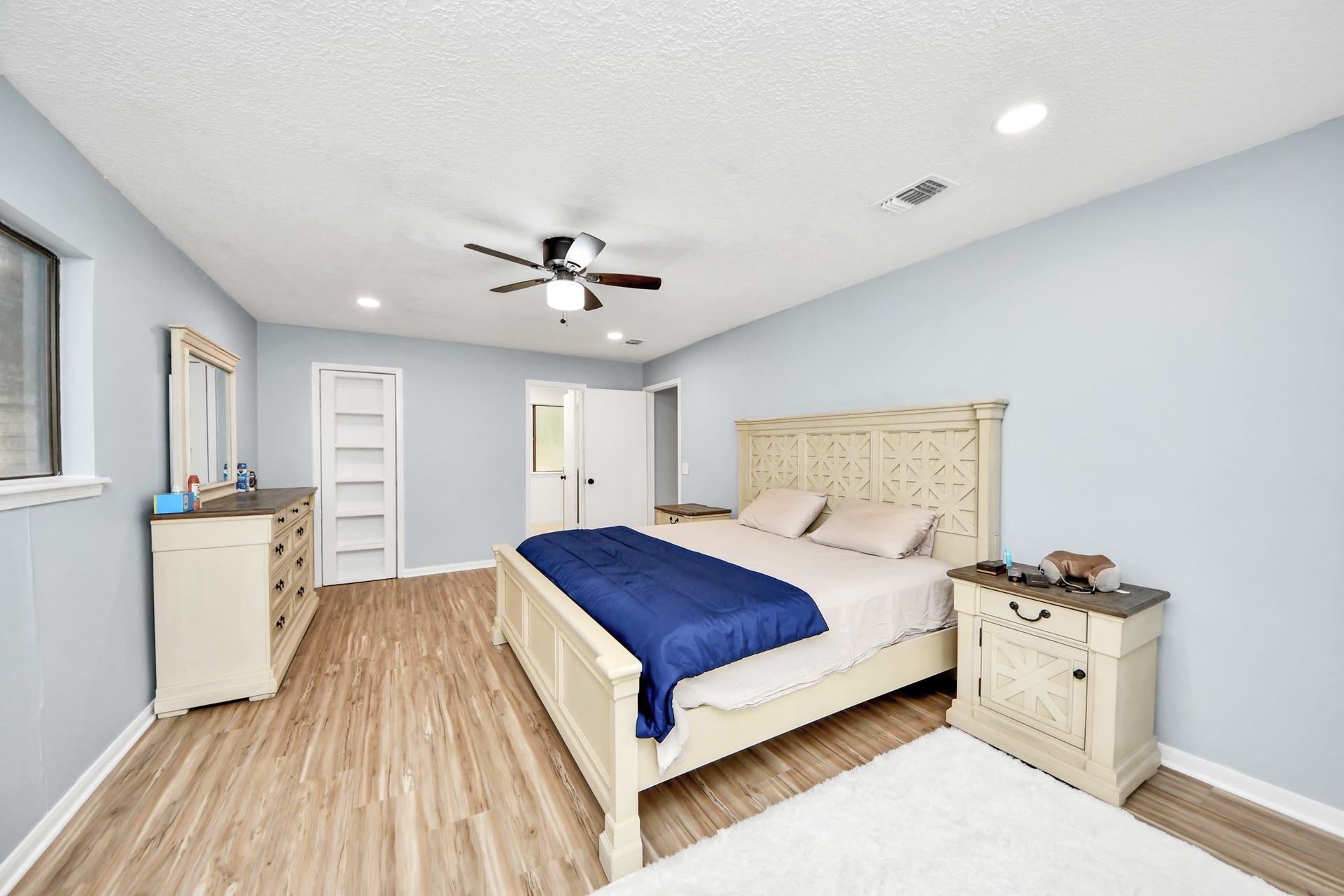 2903 Blue Glen Lane, Houston, TX 77073 2903 Blue Glen Lane, Houston, TX 77073