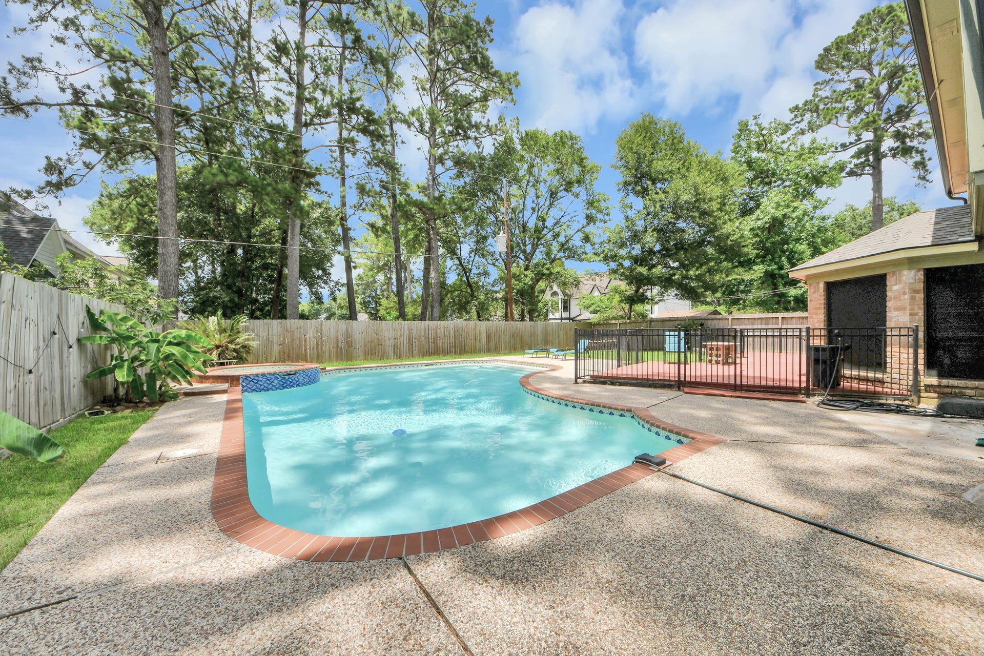 2903 Blue Glen Lane, Houston, TX 77073 2903 Blue Glen Lane, Houston, TX 77073