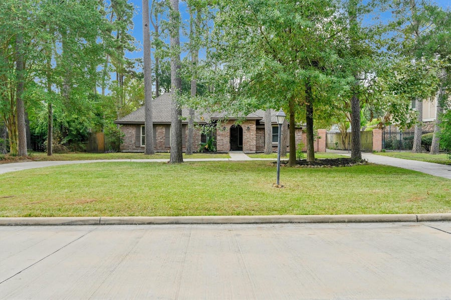 Property photo for 6415 Moccasin Bend Drive, Spring, TX