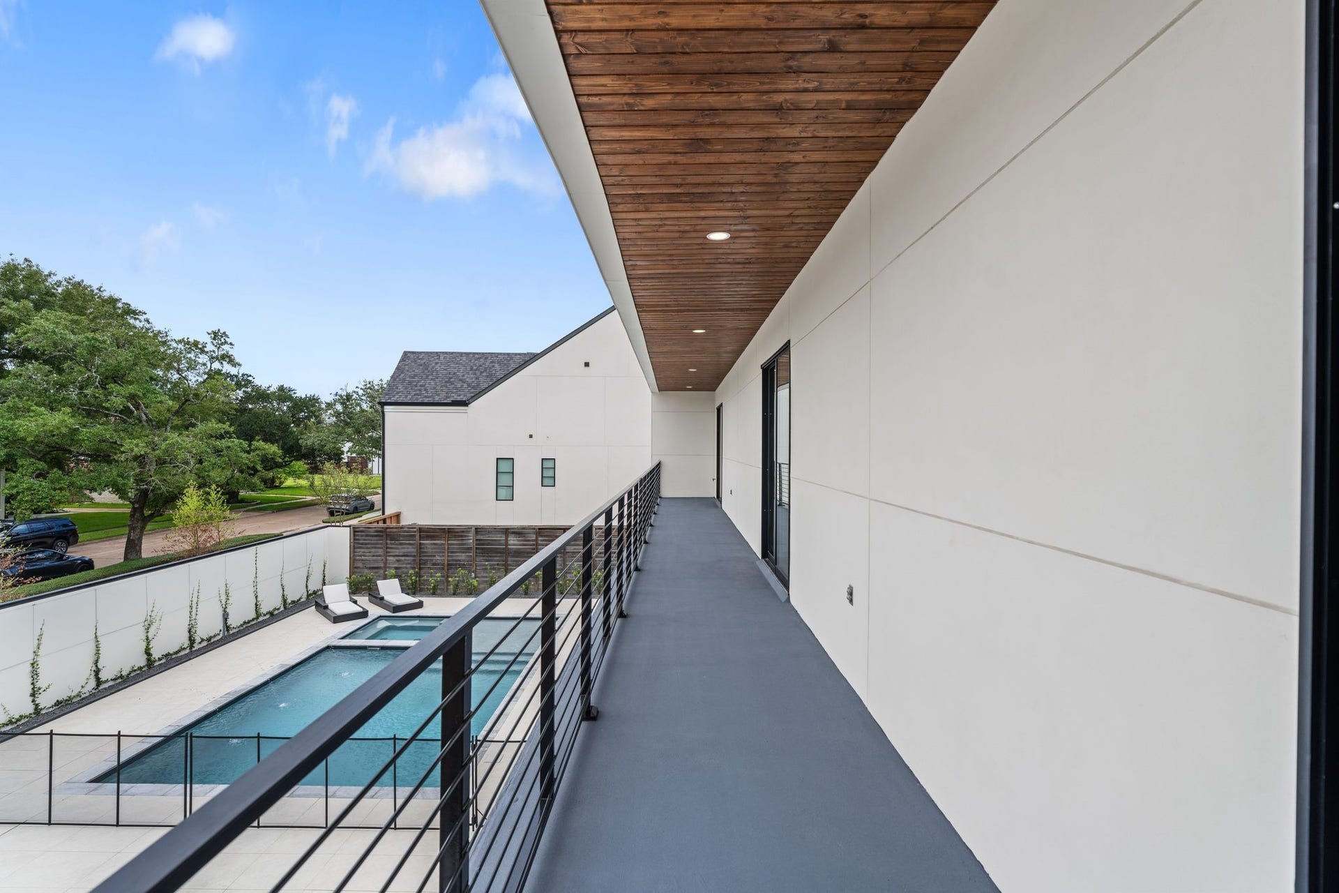 5110 Glenmeadow Drive, Houston, TX 77096 5110 Glenmeadow Drive, Houston, TX 77096