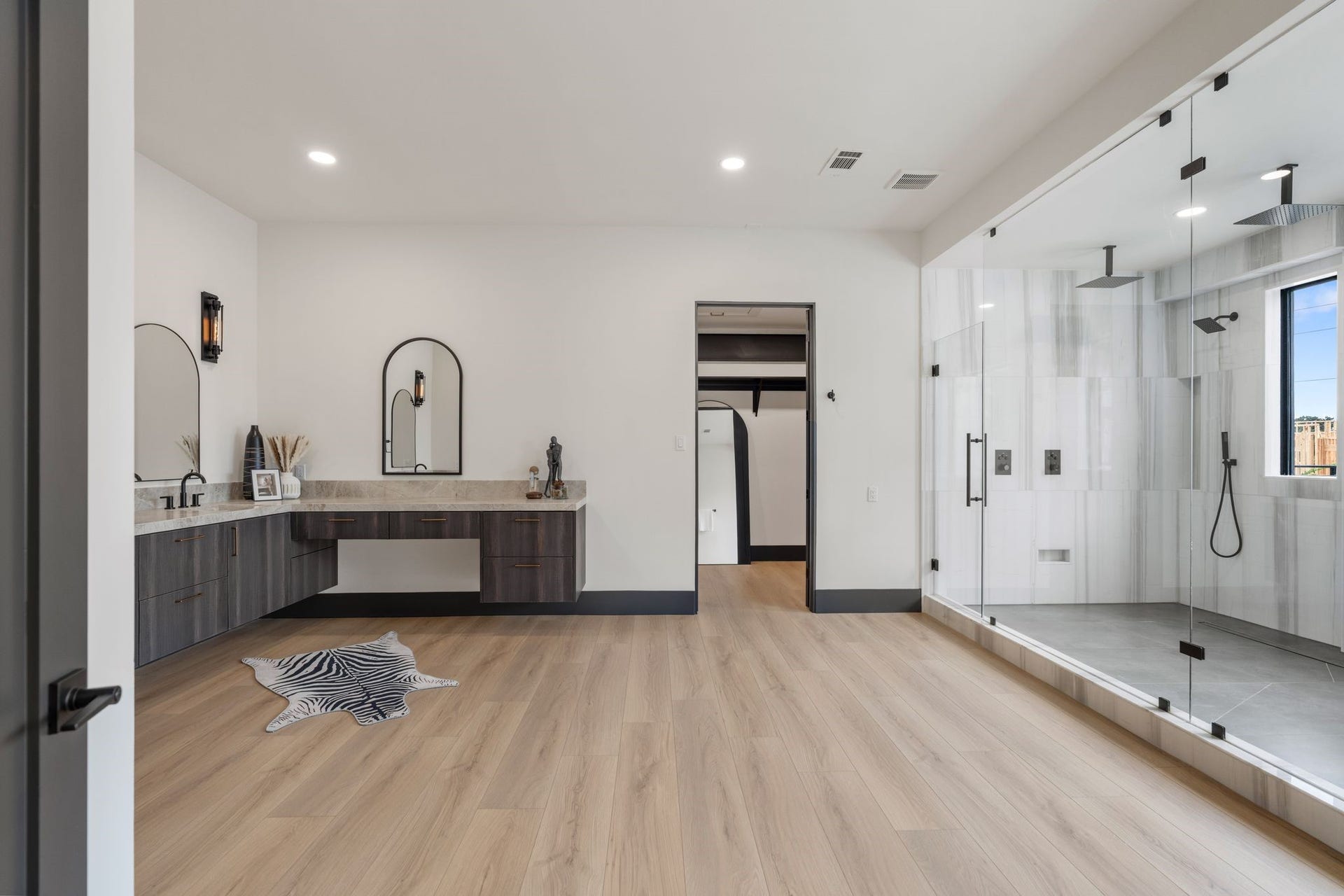5110 Glenmeadow Drive, Houston, TX 77096 5110 Glenmeadow Drive, Houston, TX 77096