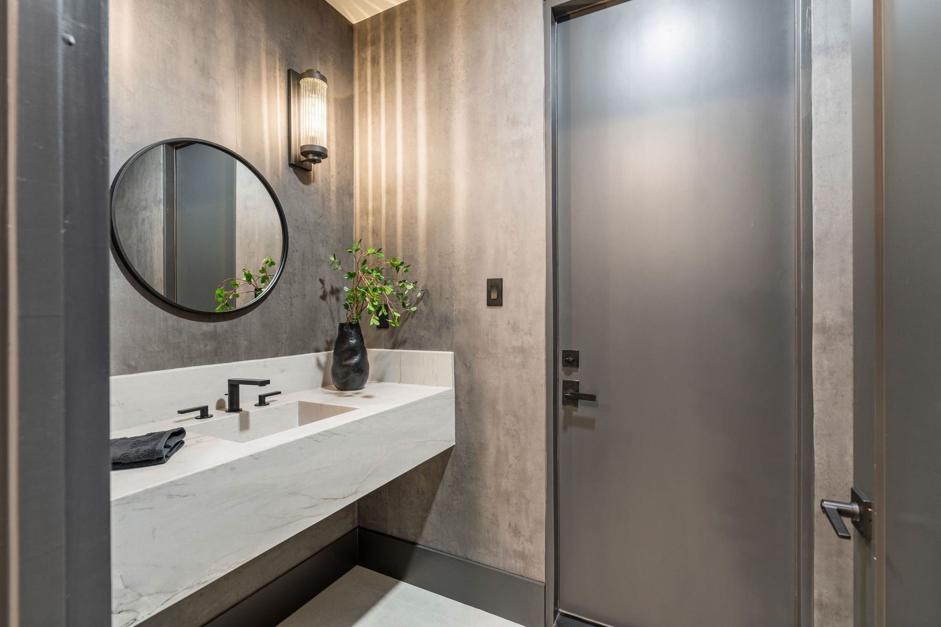 5110 Glenmeadow Drive, Houston, TX 77096 5110 Glenmeadow Drive, Houston, TX 77096