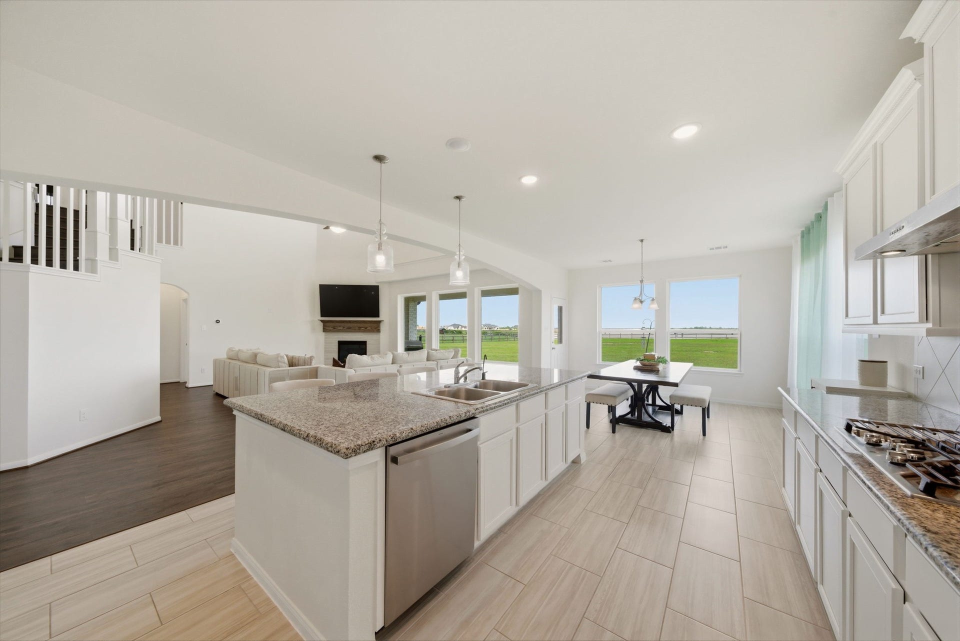 4012 Edgewater Terrace Lane, Waller, TX 77484 4012 Edgewater Terrace Lane, Waller, TX 77484