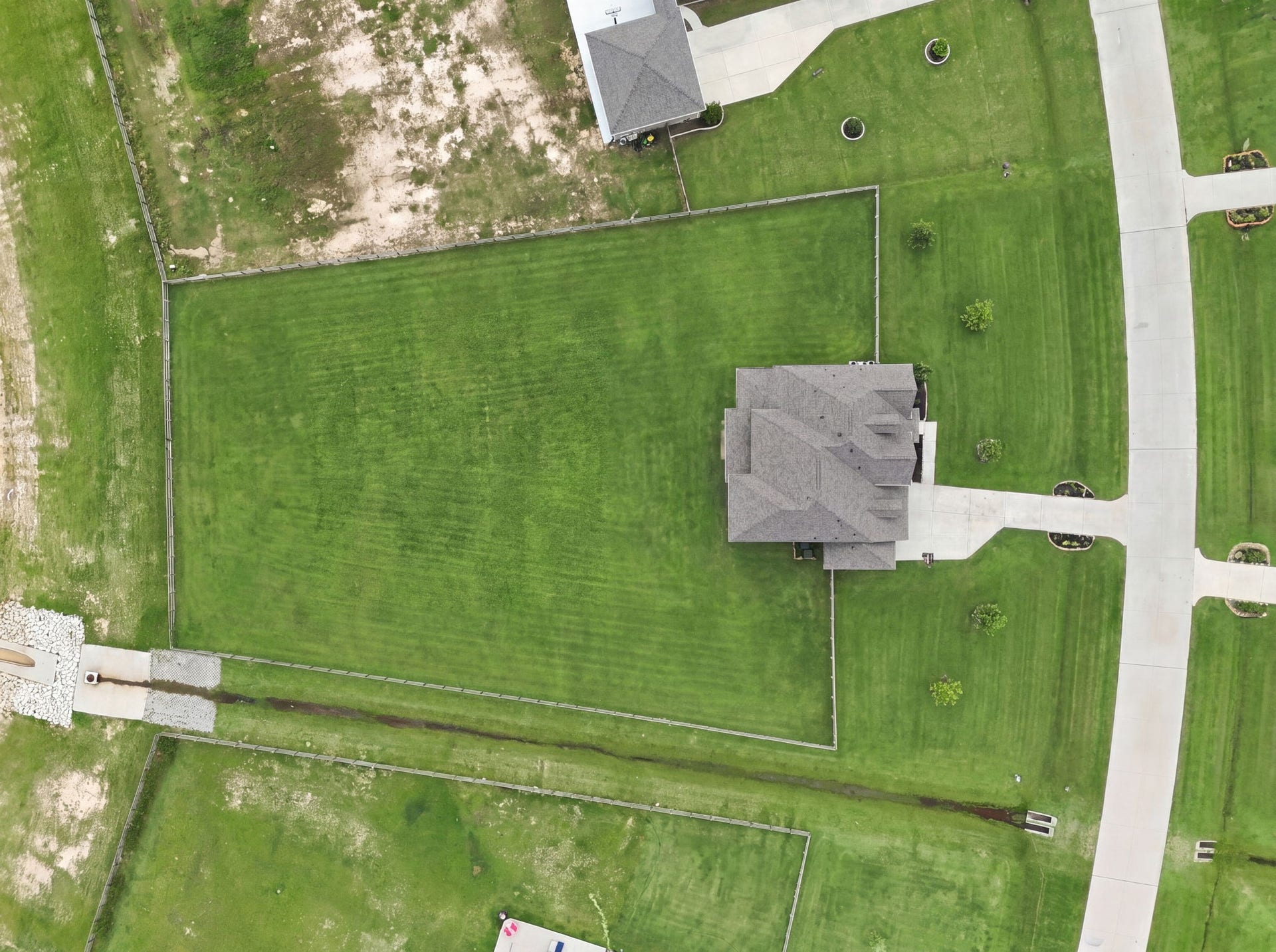 4012 Edgewater Terrace Lane, Waller, TX 77484 4012 Edgewater Terrace Lane, Waller, TX 77484