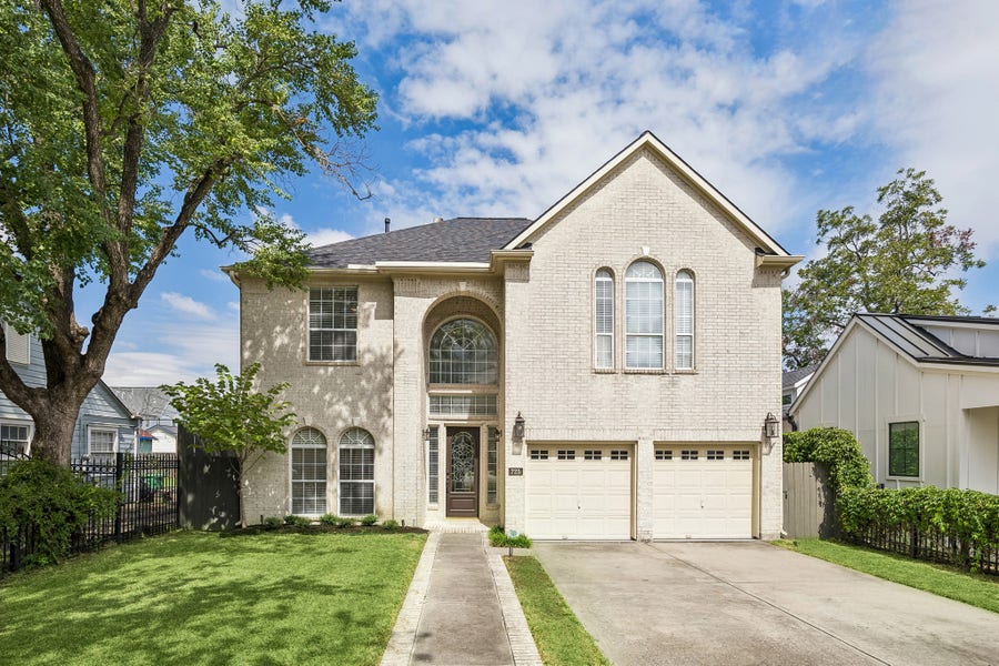 Property photo for 725 E 13th 1/2 Street, Houston, TX